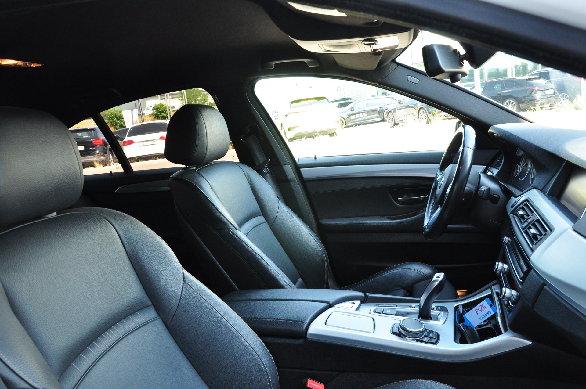 BMW 525d xDrive Steptronic M Sport-image-14