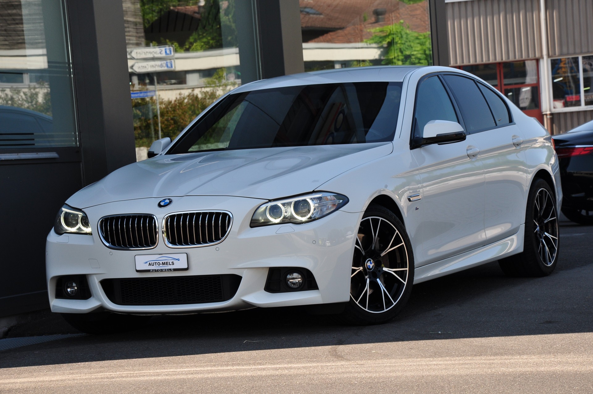 BMW 525d xDrive Steptronic M Sport-image-1