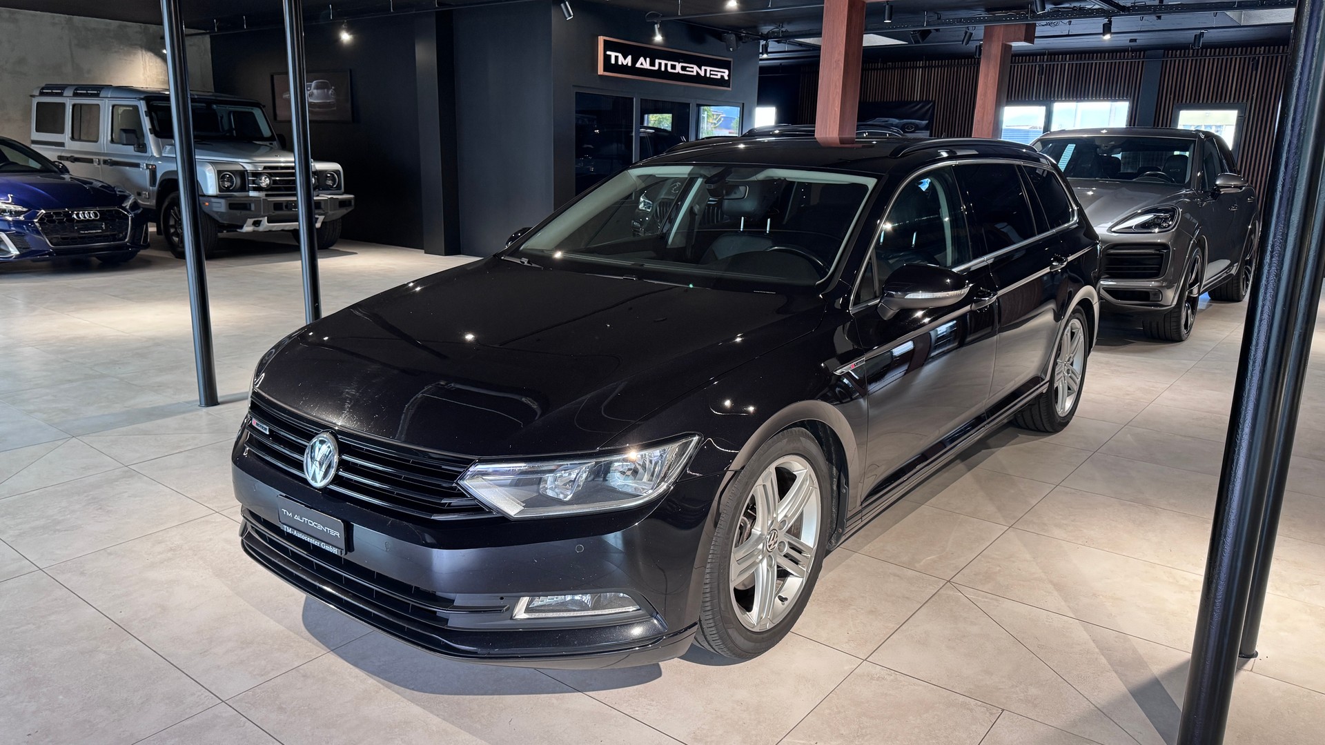 VW Passat Variant 2.0 TDI BMT Highline DSG 4Motion-image-0
