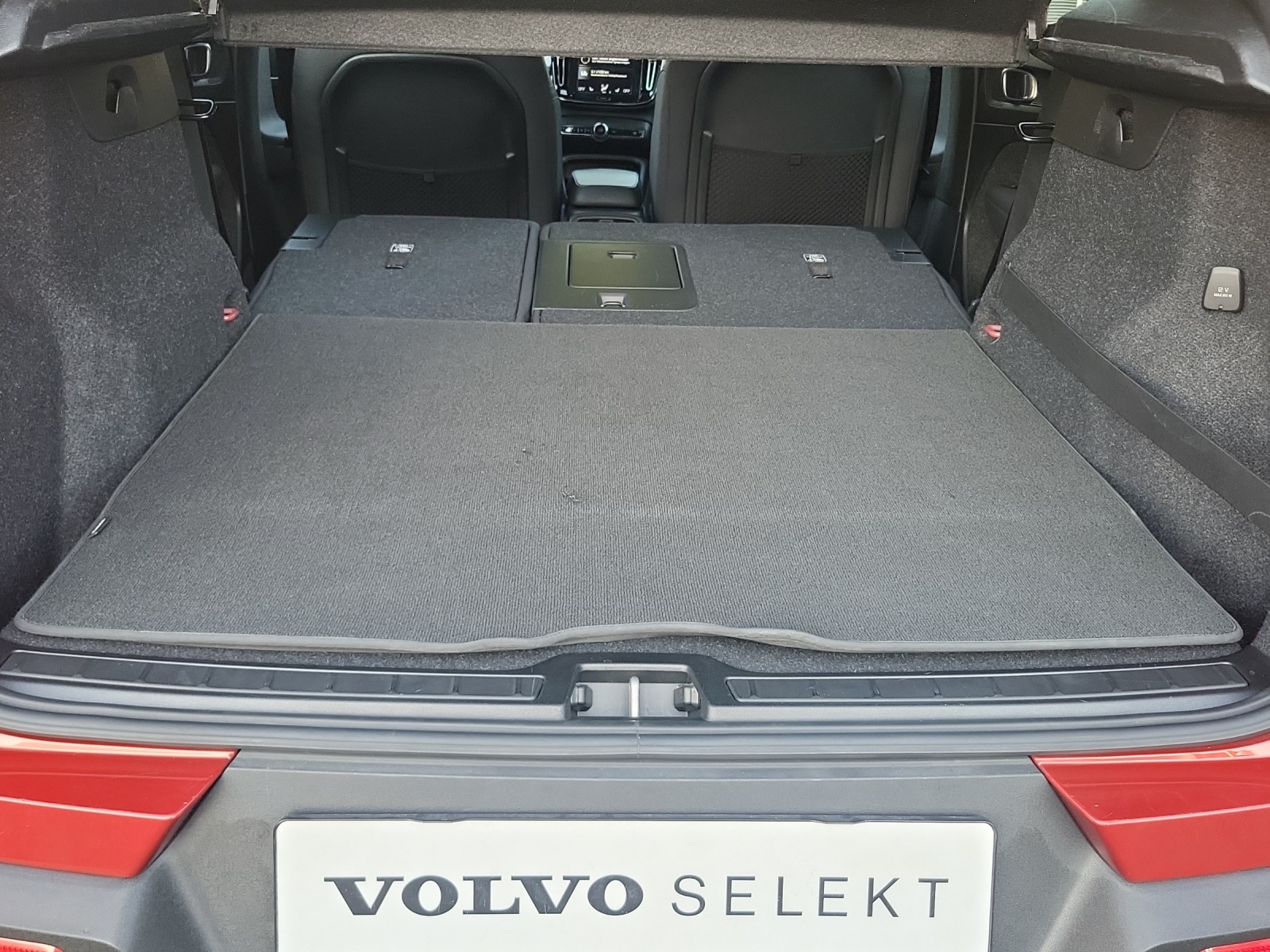 VOLVO XC40 1.5 T5 TE Inscription Expression-image-16