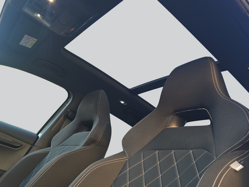 SKODA Karoq 1.5 TSI SportLine DSG-image-25