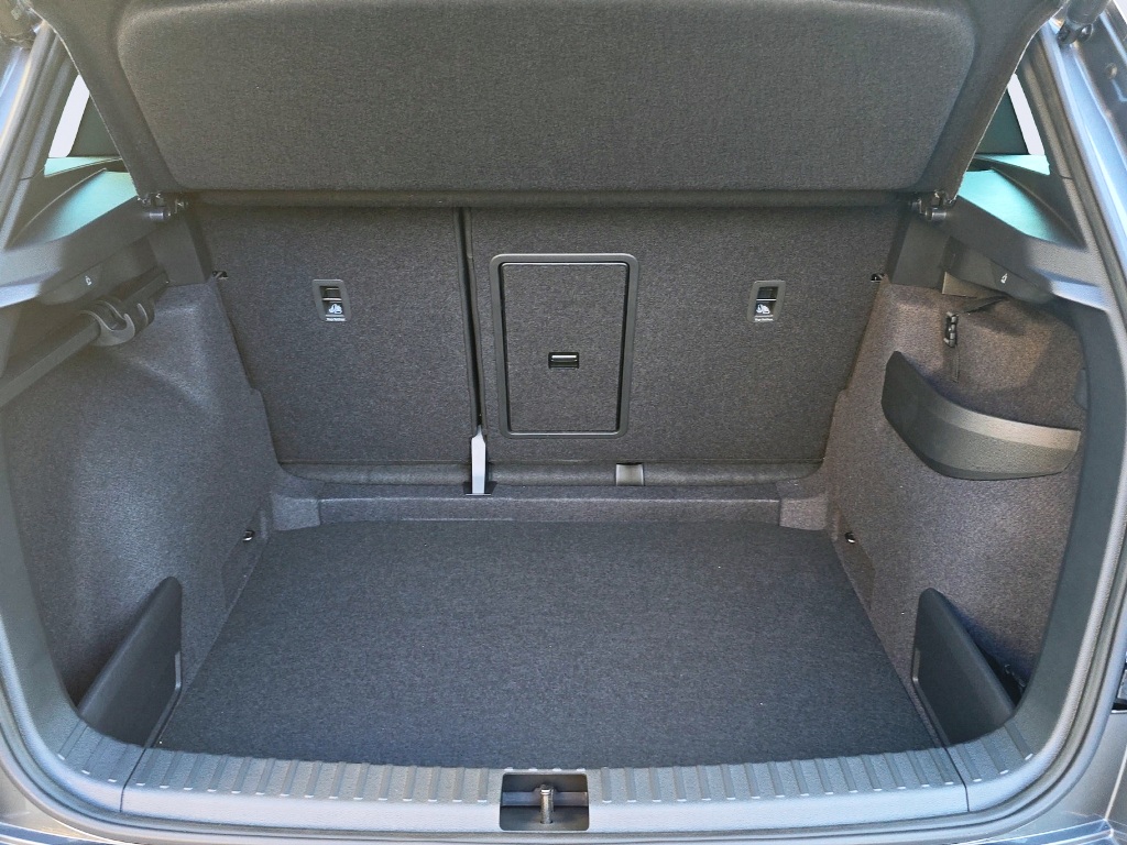 SKODA Karoq 1.5 TSI SportLine DSG-image-11