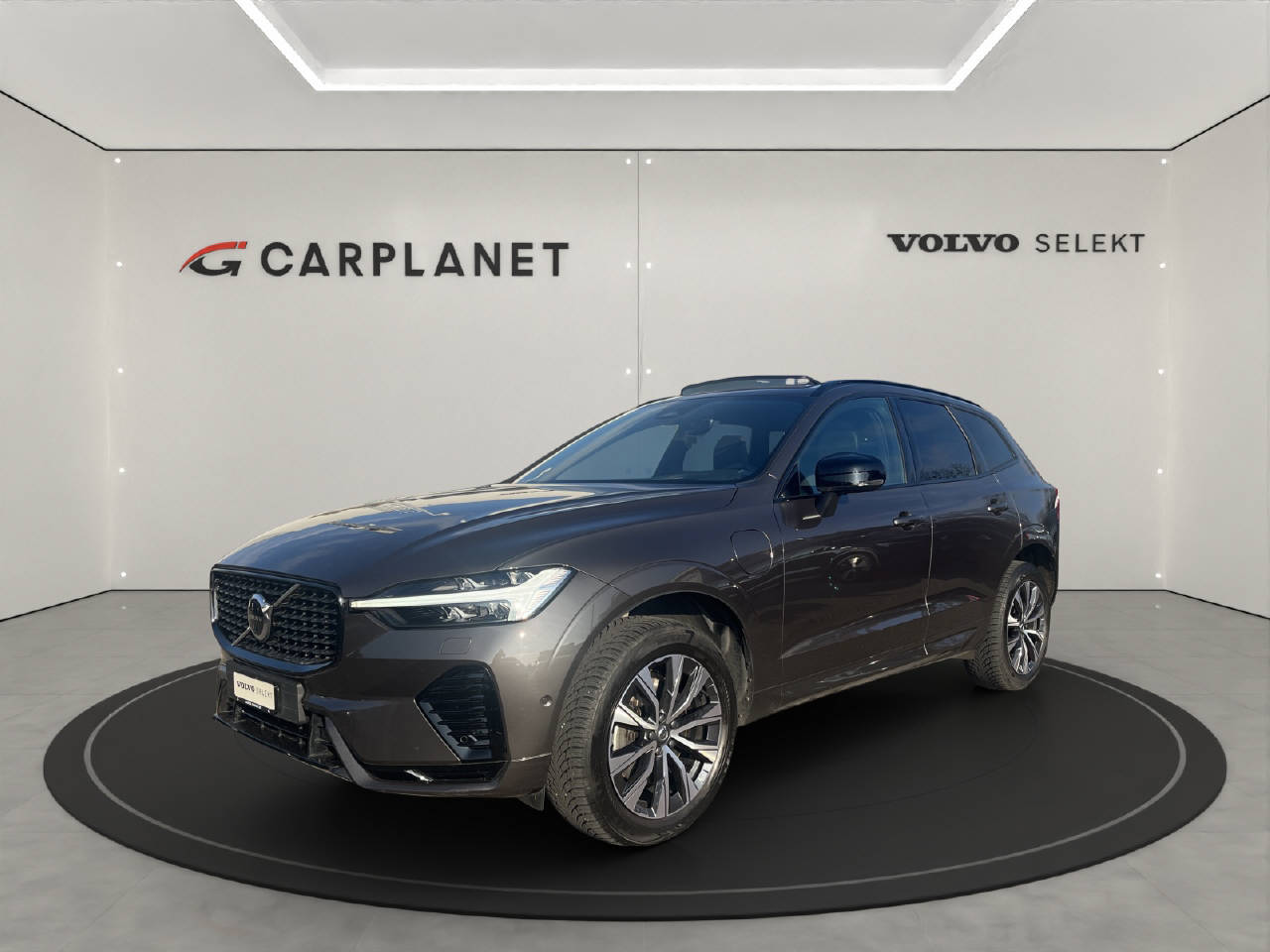 VOLVO XC60 2.0 T6 TE R-Design eAWD-image-0