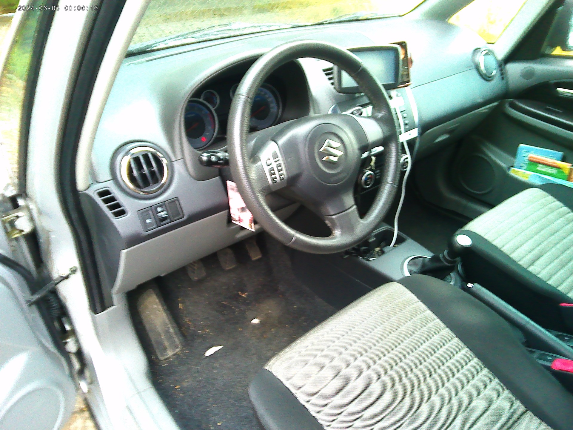 SUZUKI SX4 1.6 16V GL Top 4WD-image-6