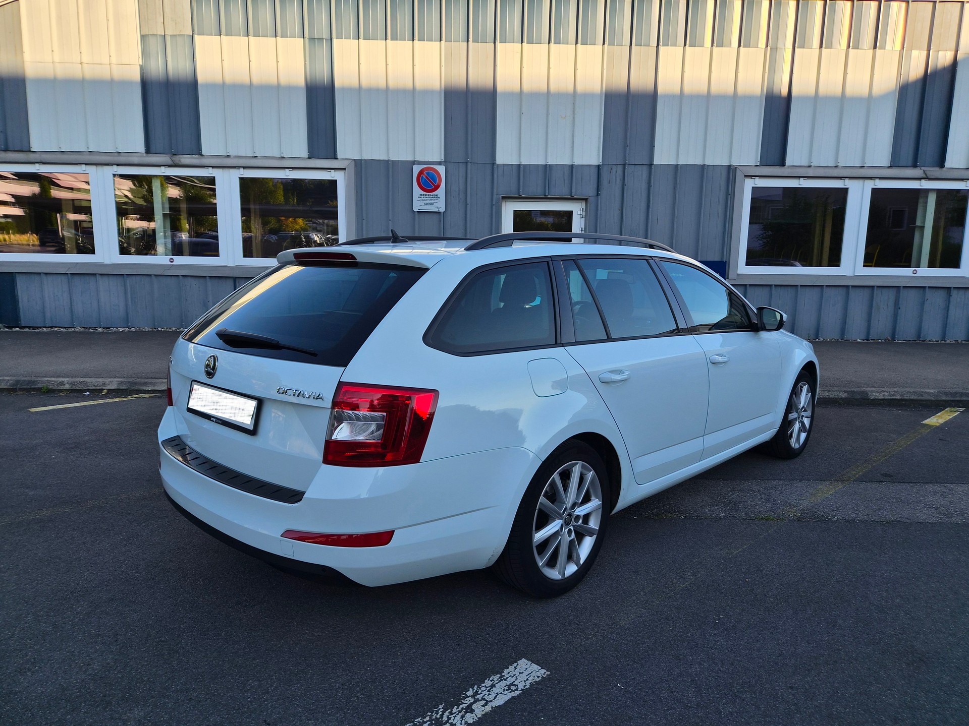 SKODA 1.4 TSI 150 Ambition-image-3