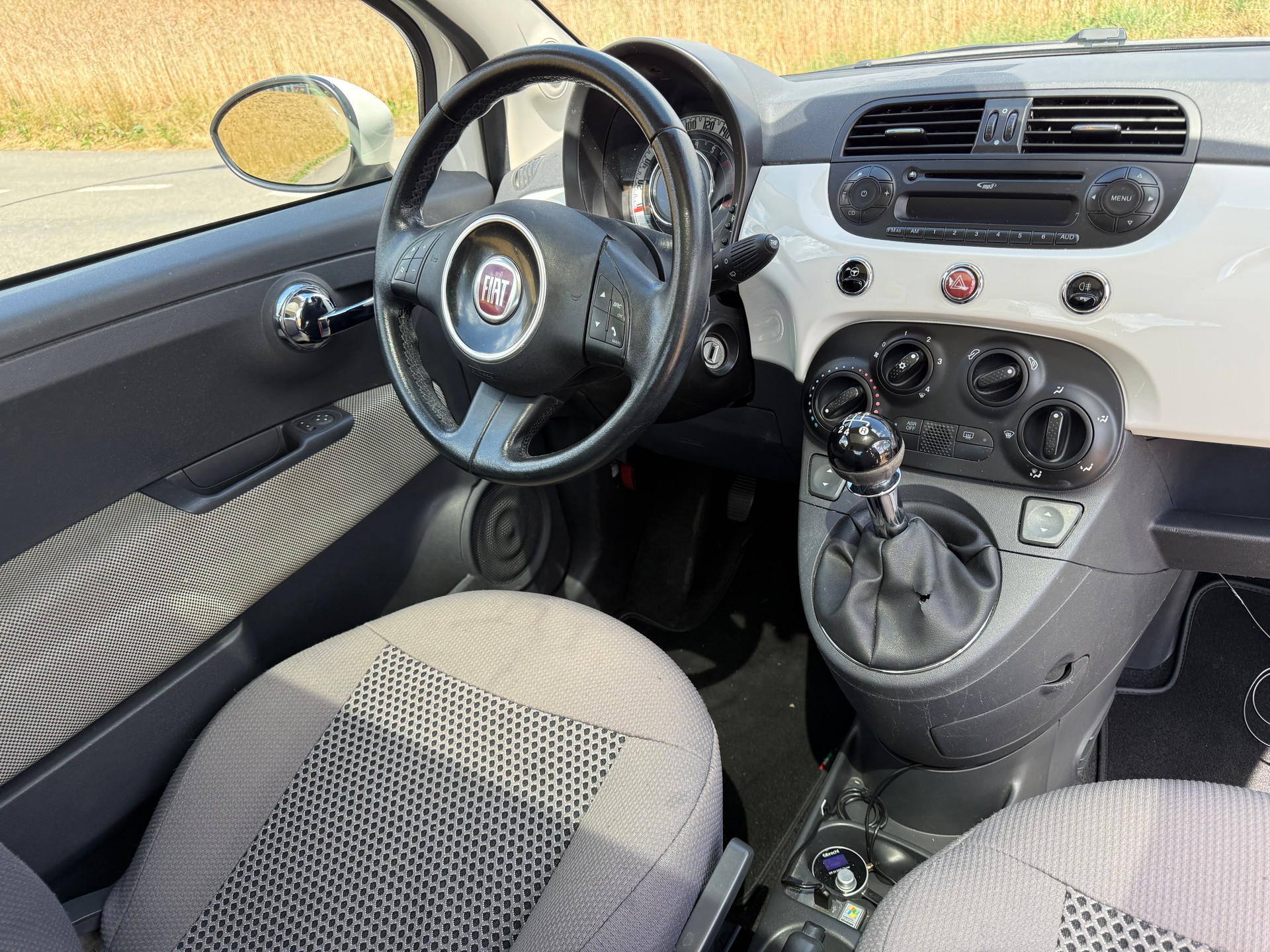 FIAT 500 1.2 Lounge-image-4