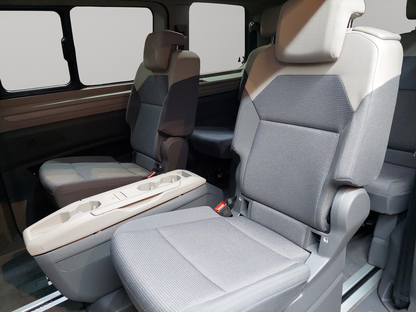 VW Multivan 1.5 eHybrid Style 4Motion DSG-image-7