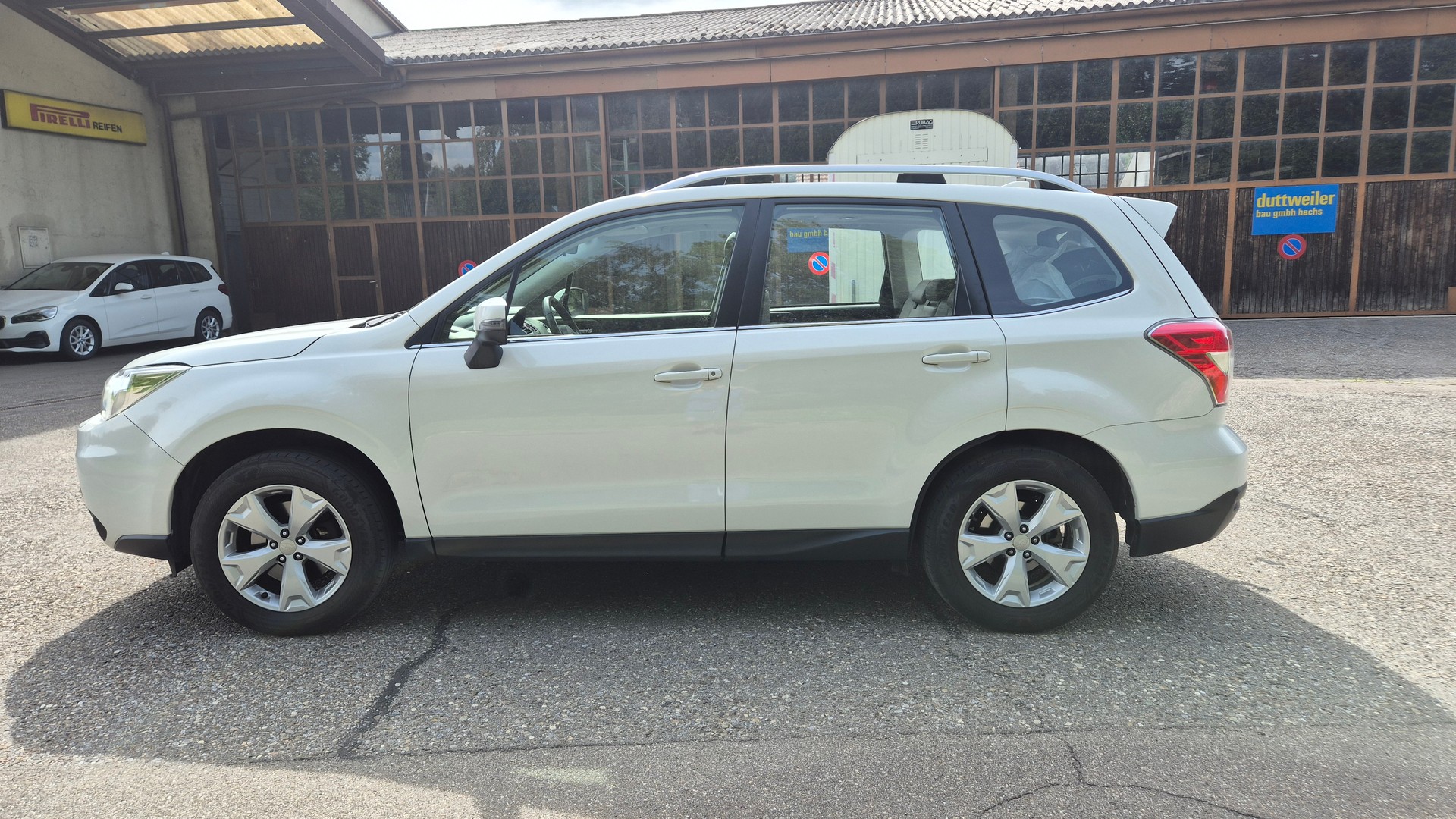 SUBARU Forester 2.0D Swiss Lineatronic-image-1
