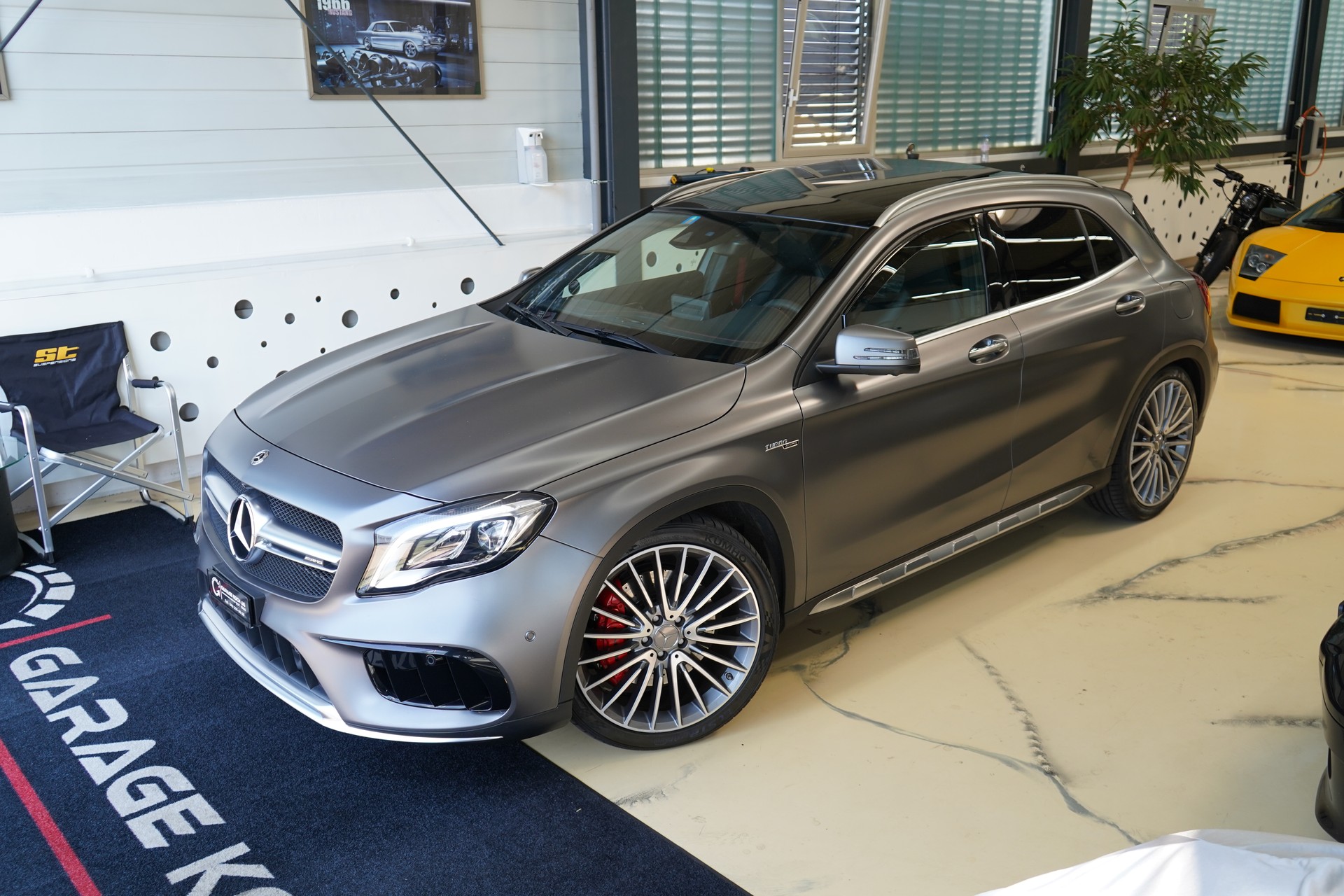 MERCEDES-BENZ GLA 45 AMG 4Matic 7G-DCT-image-2