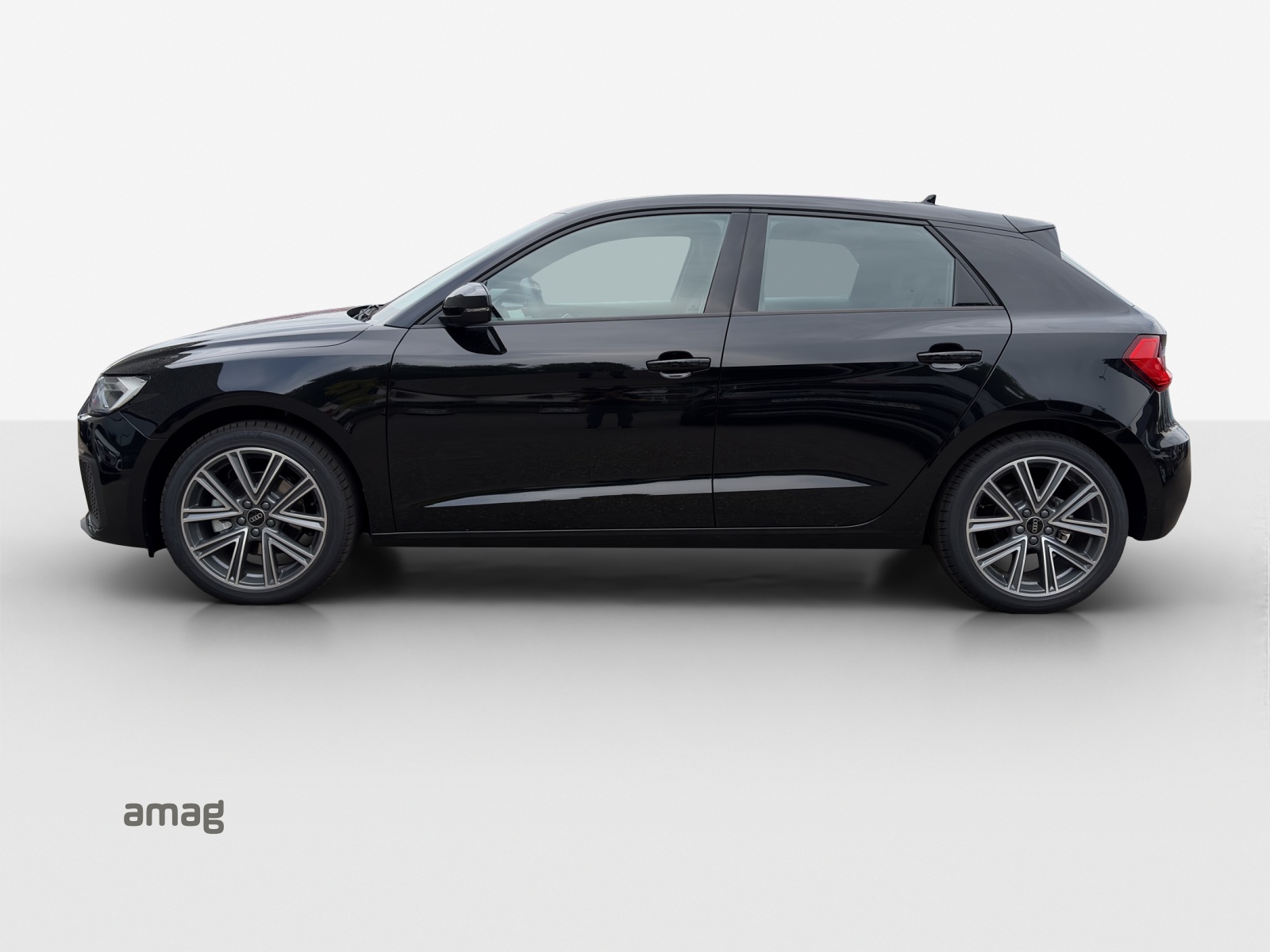 AUDI A1 Sportback 30 TFSI Attraction S-tronic-image-1