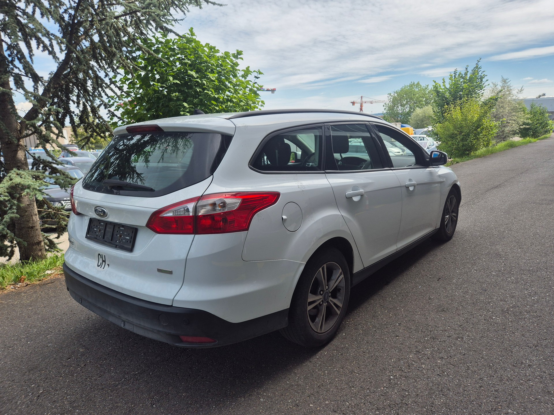 FORD Focus 1.0 SCTi Titanium-image-4