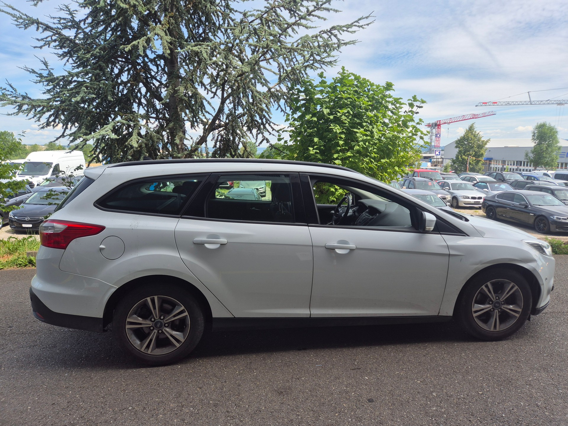FORD Focus 1.0 SCTi Titanium-image-3