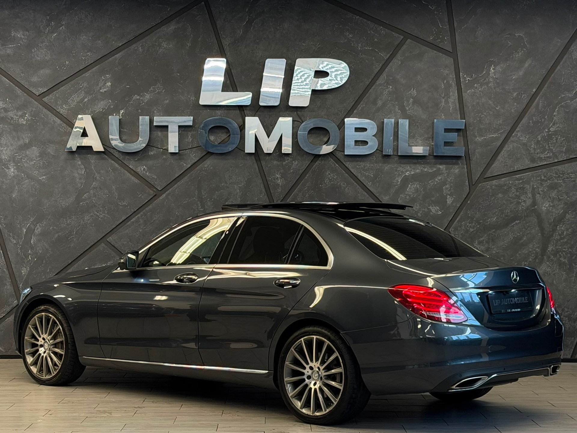 MERCEDES-BENZ C 350 e Avantgarde 7G-Tronic-image-7