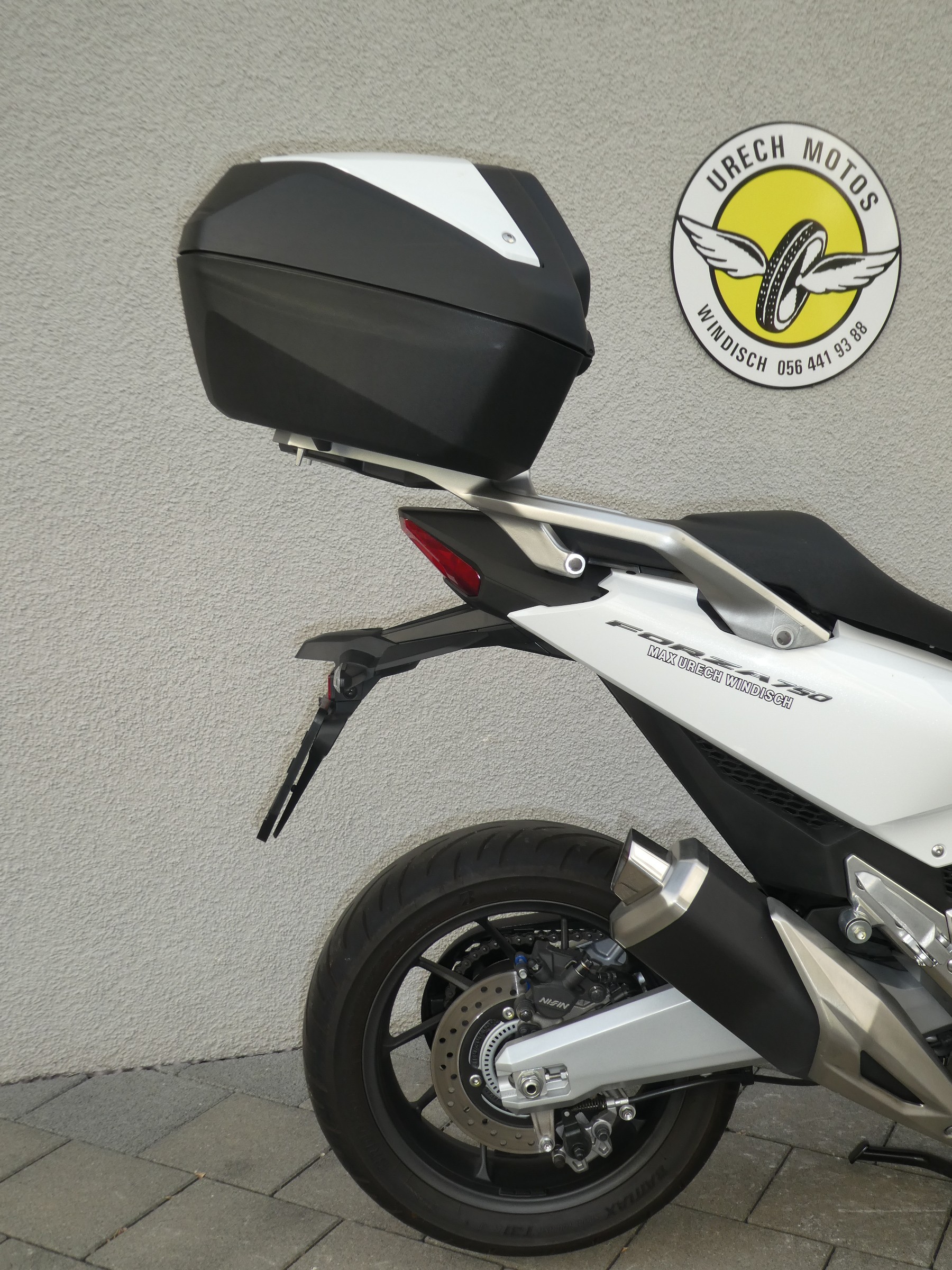 HONDA NSS 750-showroom-element-2