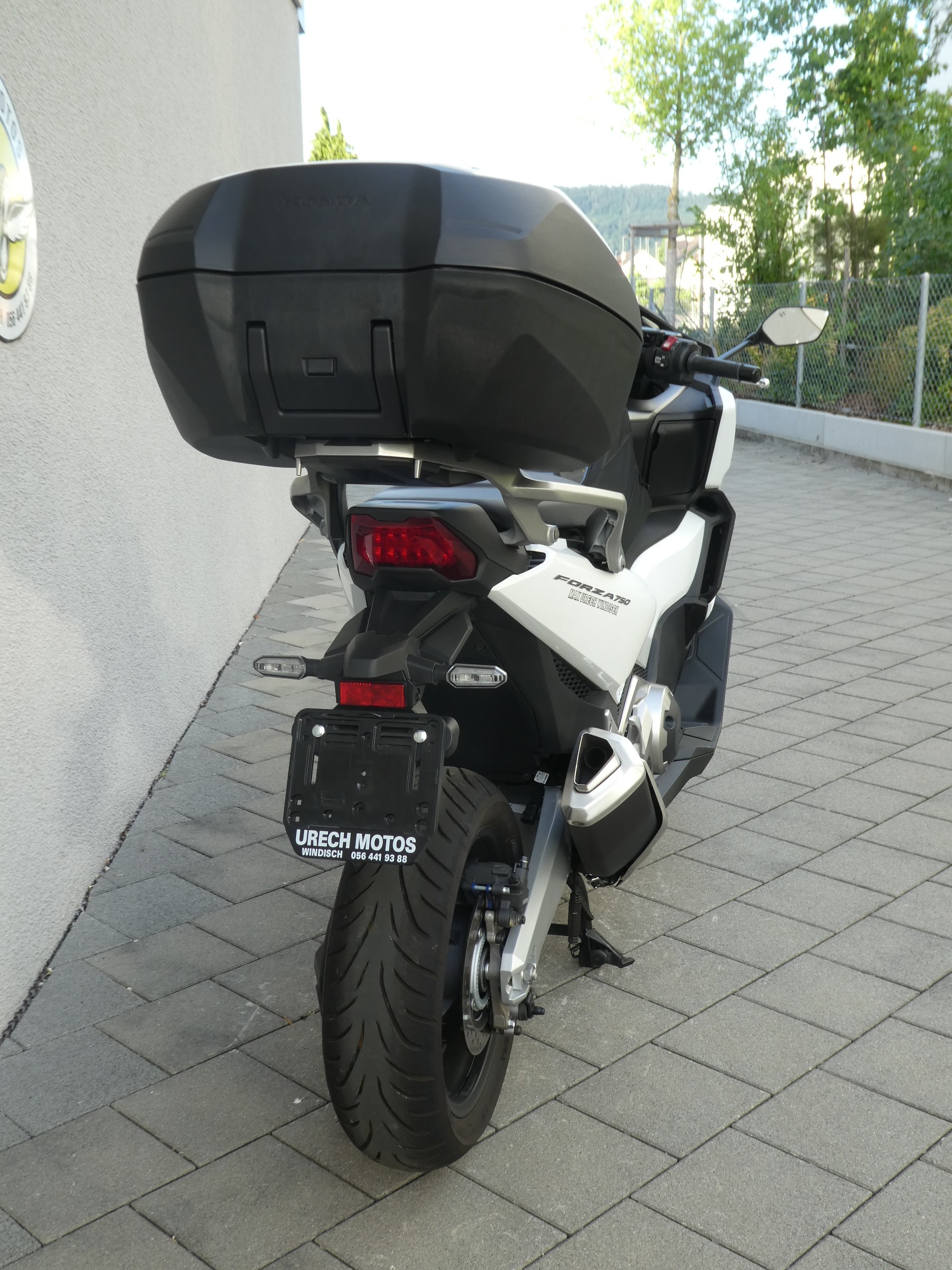 HONDA NSS 750-showroom-element-3