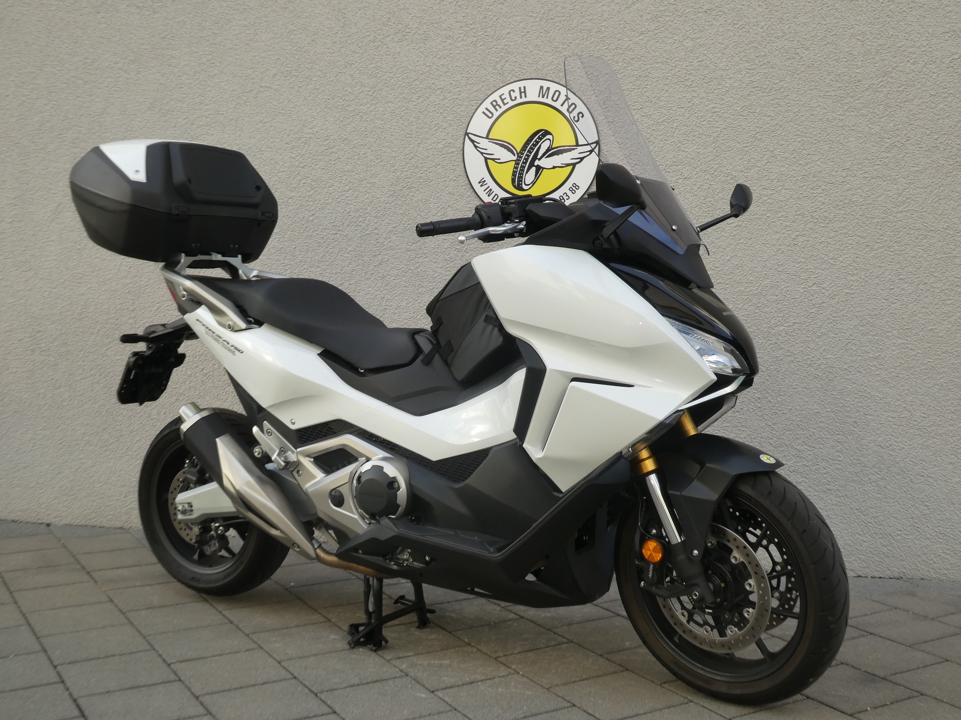HONDA NSS 750