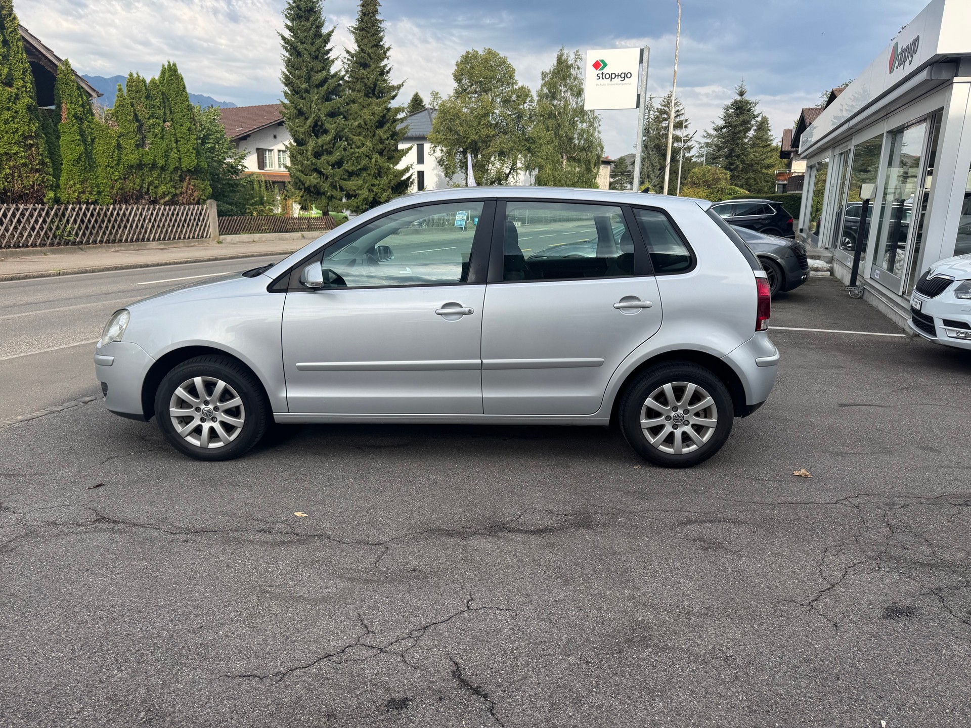 VW Polo 1.6 16V Young&Fresh-image-8