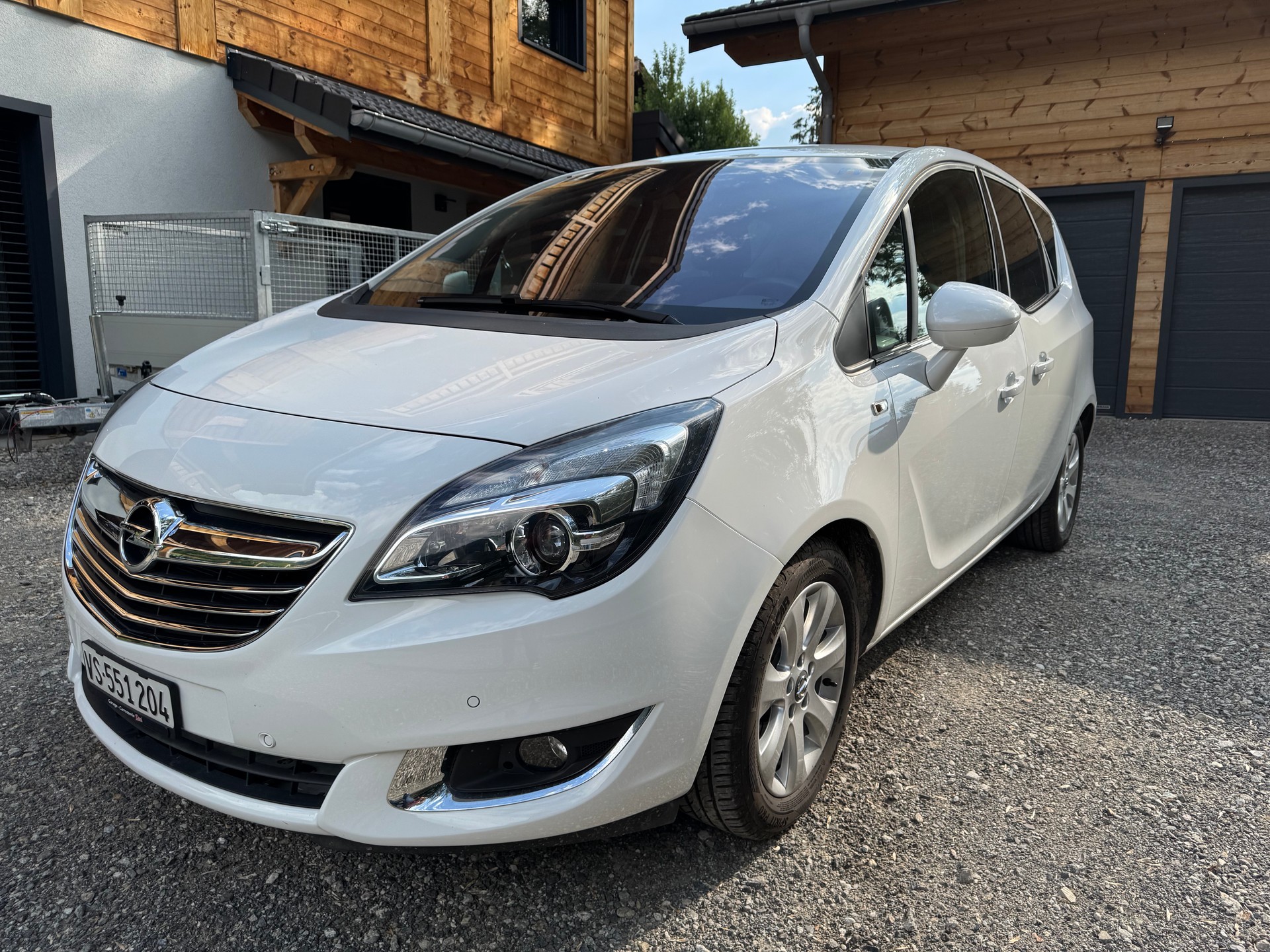OPEL 1.4T 140 eTEC Cosmo-image-0