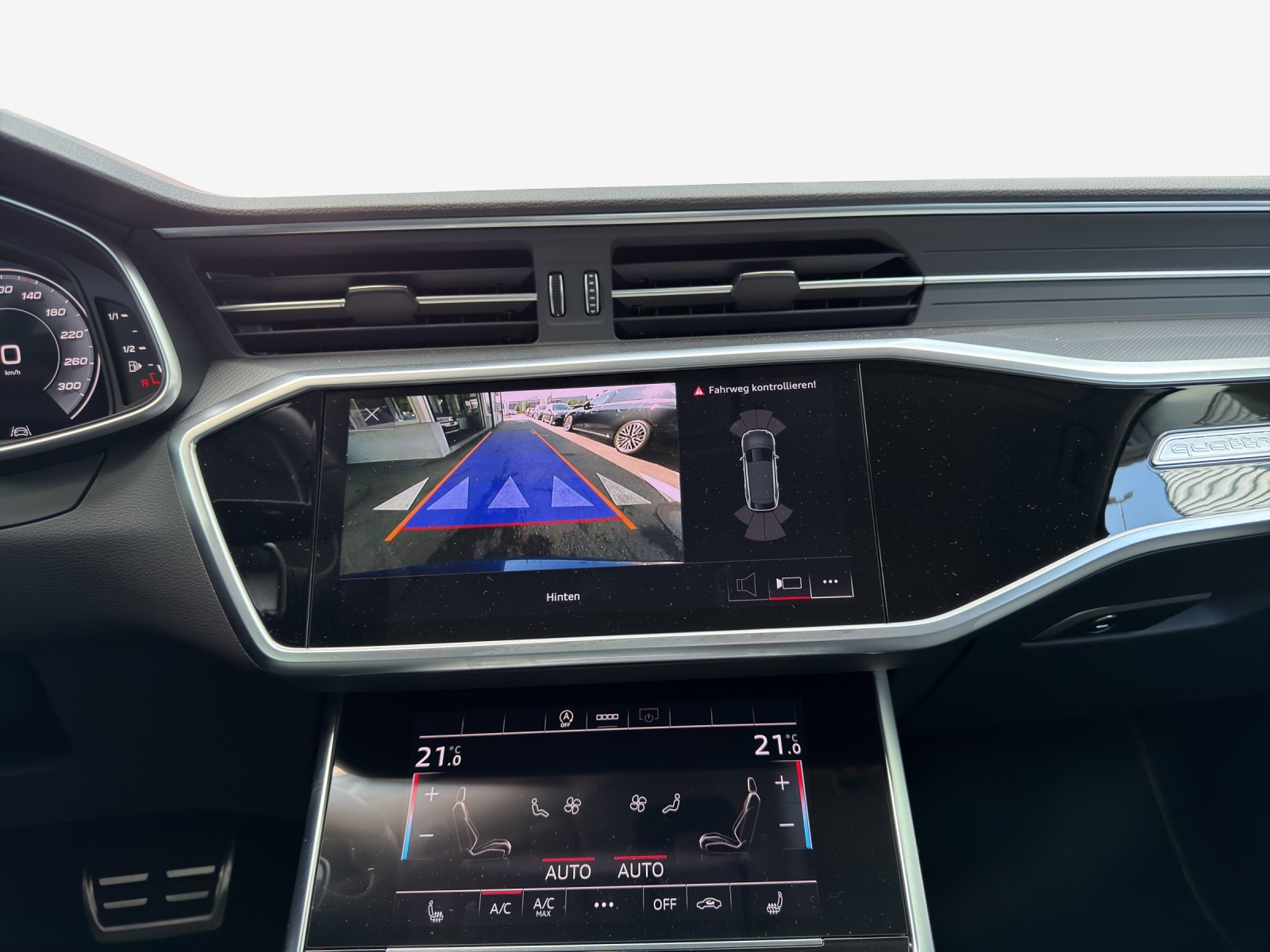 AUDI S6 Avant 3.0 TDI quattro tiptronic-image-10