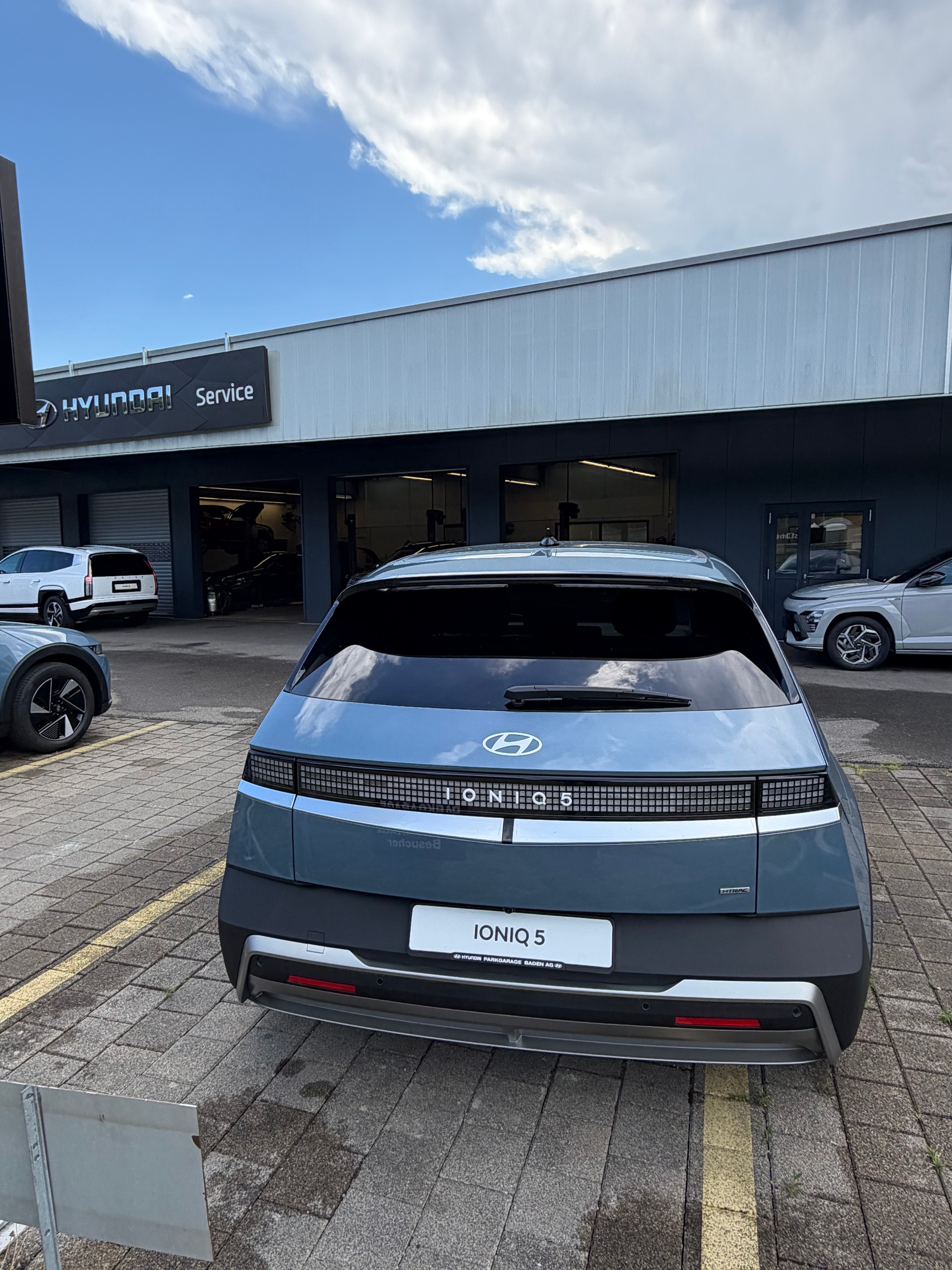 HYUNDAI Ioniq 5 Amplia 84kWh 4WD-showroom-element-2