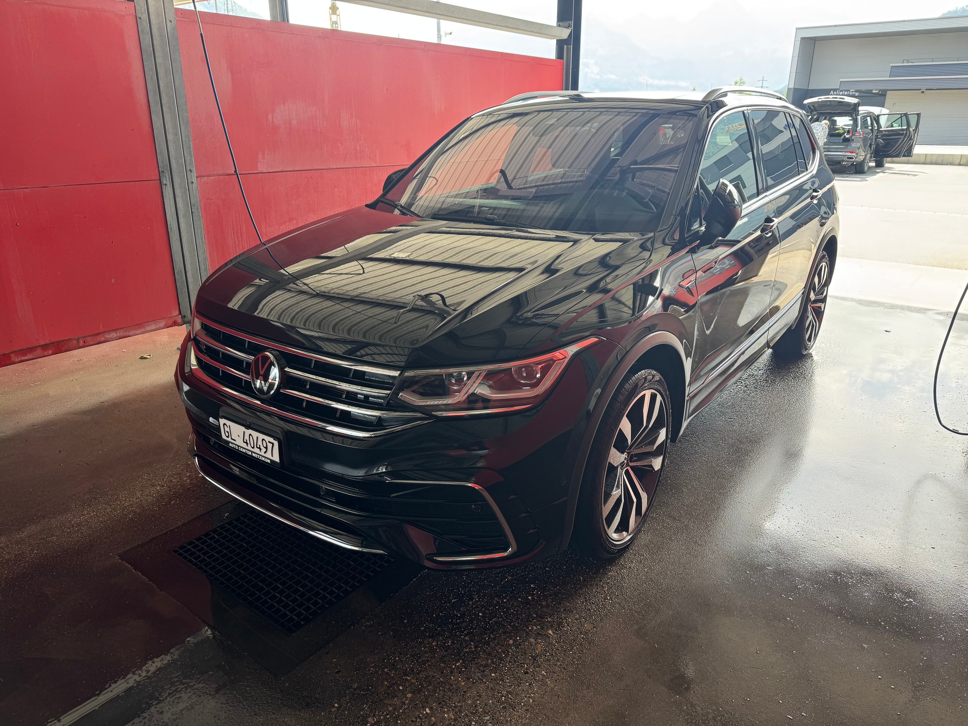 VW Allspace 2.0 TSI R-Line DSG-image-5