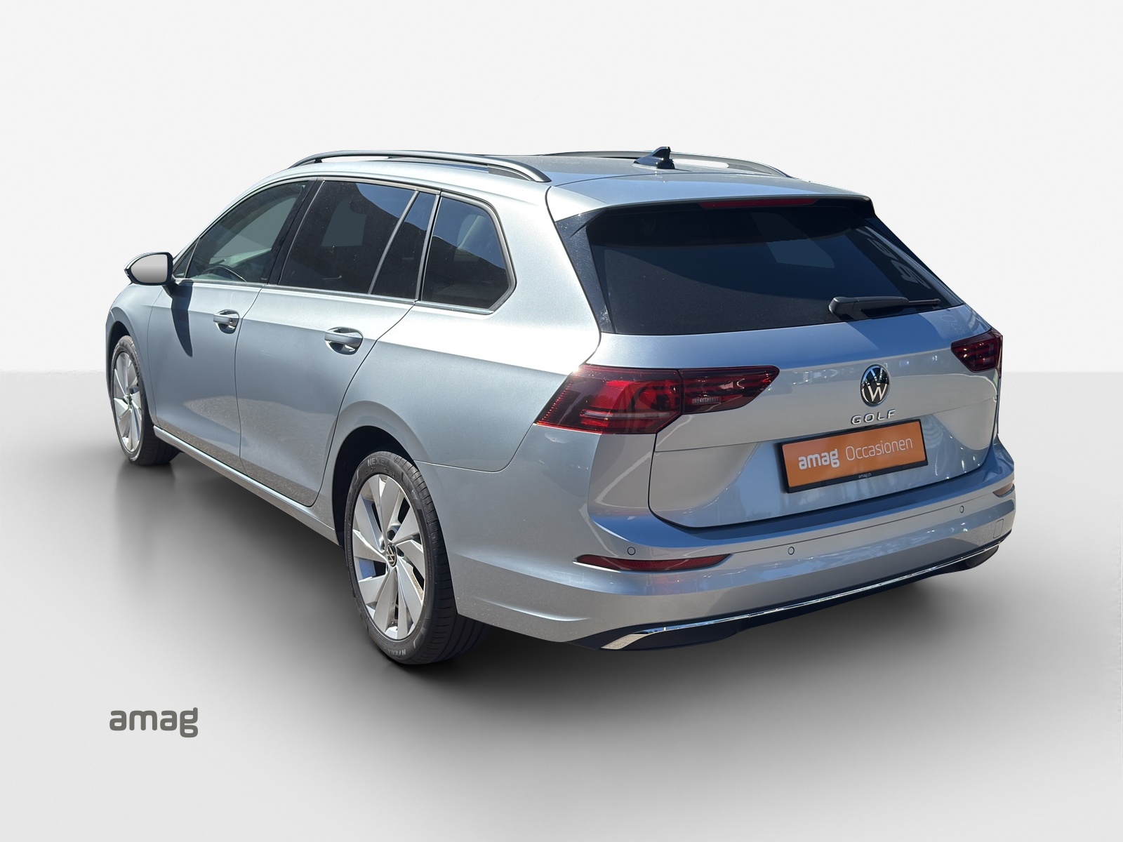 VW Golf Variant 2.0 TDI Style DSG-image-2