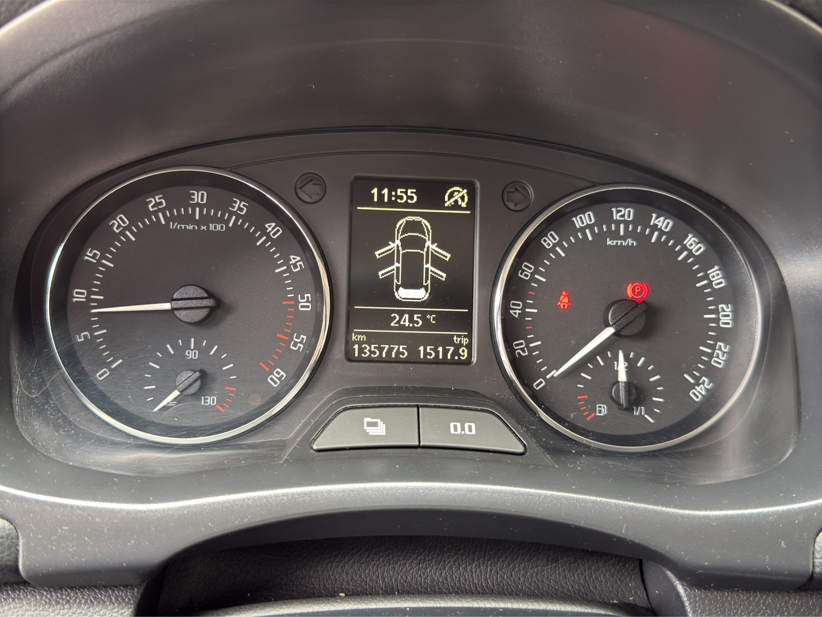 SKODA Fabia 1.2 TDI Greenline-image-10
