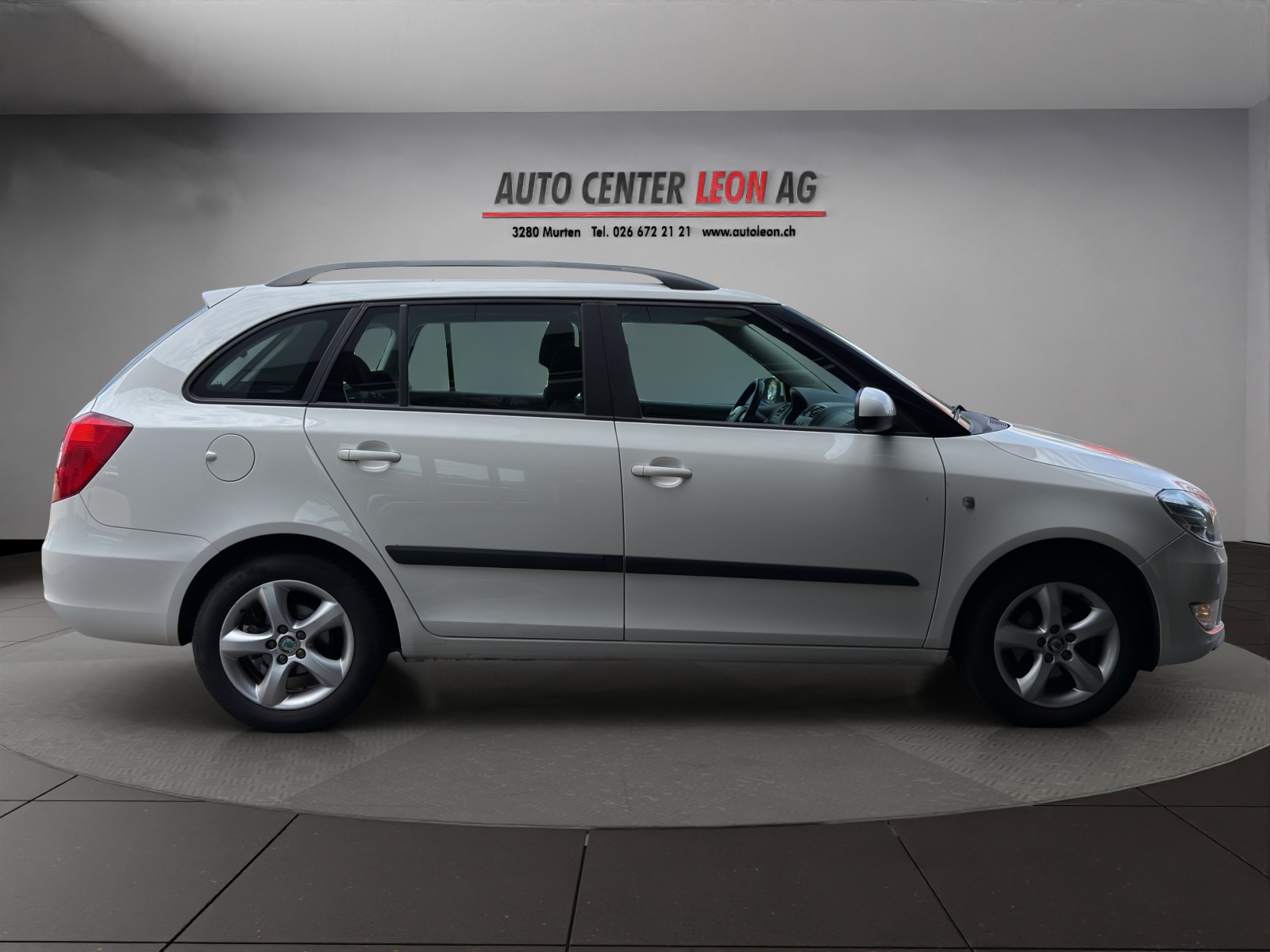SKODA Fabia 1.2 TDI Greenline-image-6