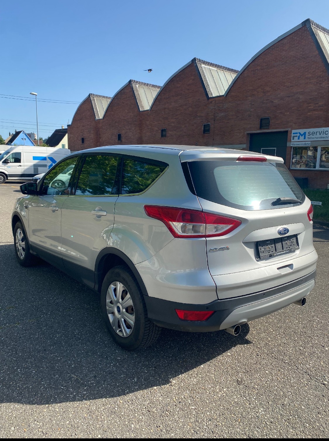 FORD Kuga 2.0 TDCi Titanium 4WD PowerShift-image-3