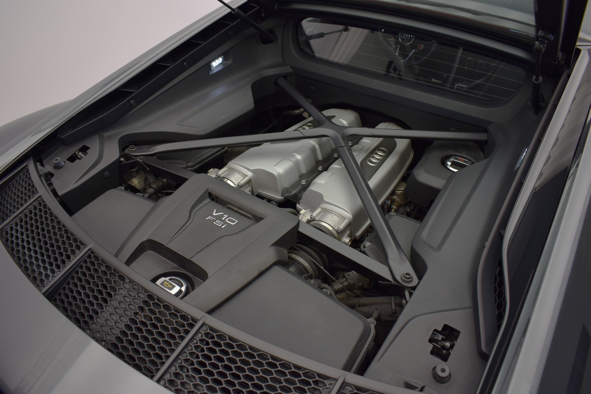 AUDI R8 Coupé 5.2 plus S-Tronic "ohne OPF"-image-14