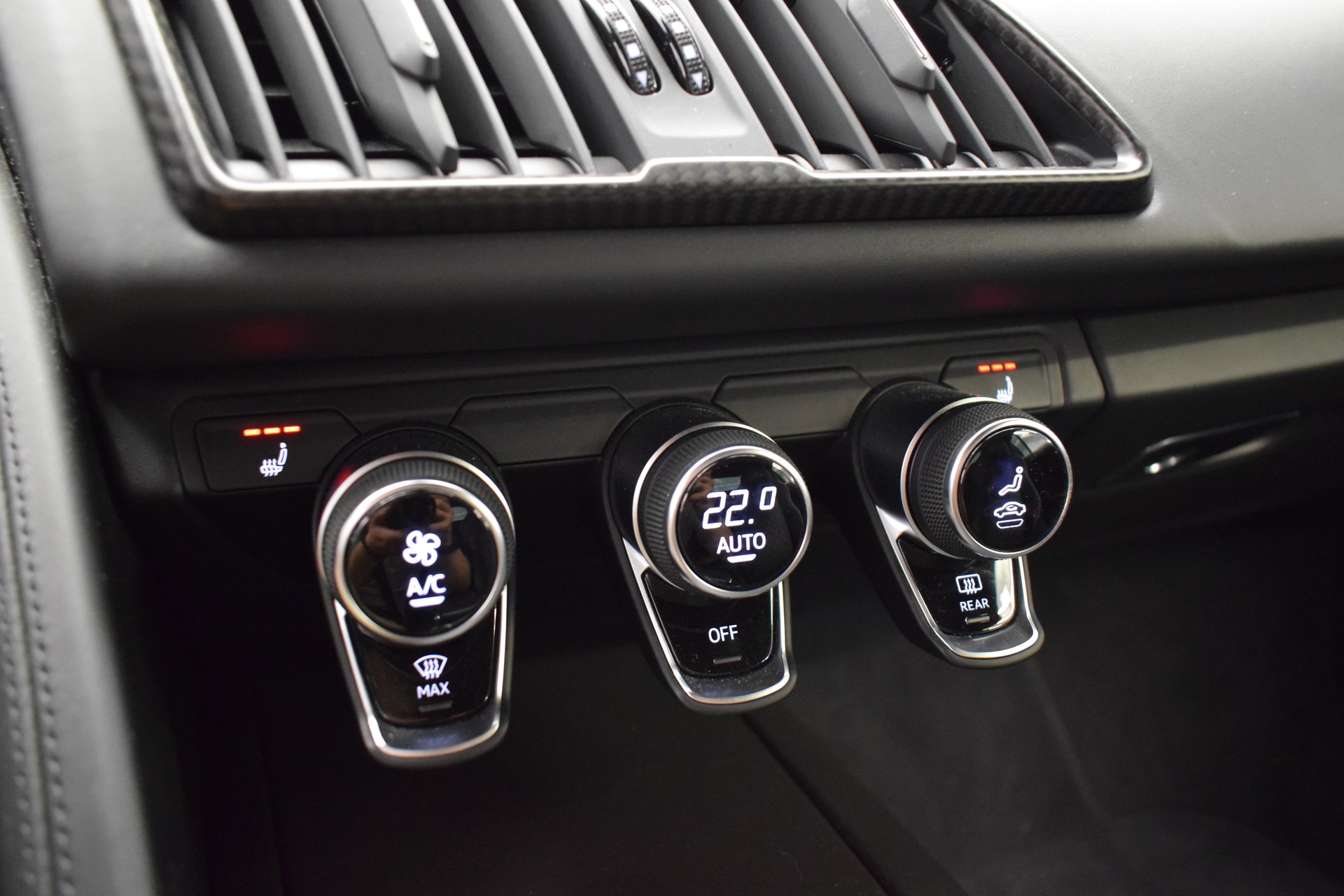 AUDI R8 Coupé 5.2 plus S-Tronic "ohne OPF"-image-28