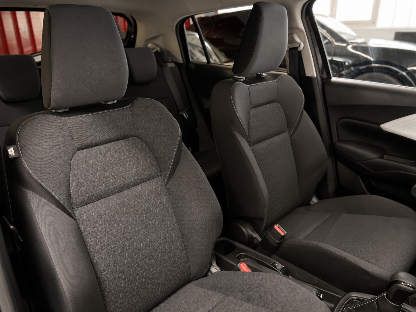 SUZUKI Swift 1.2 Compact + Hybrid CVT-image-5