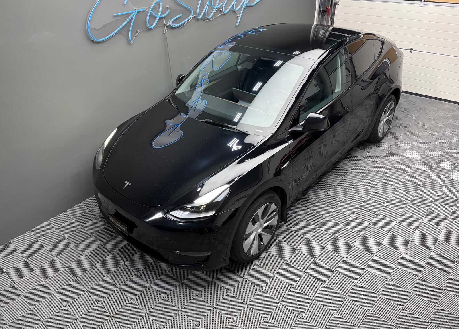 TESLA Model Y Long Range - FSD Driving Capability-image-3
