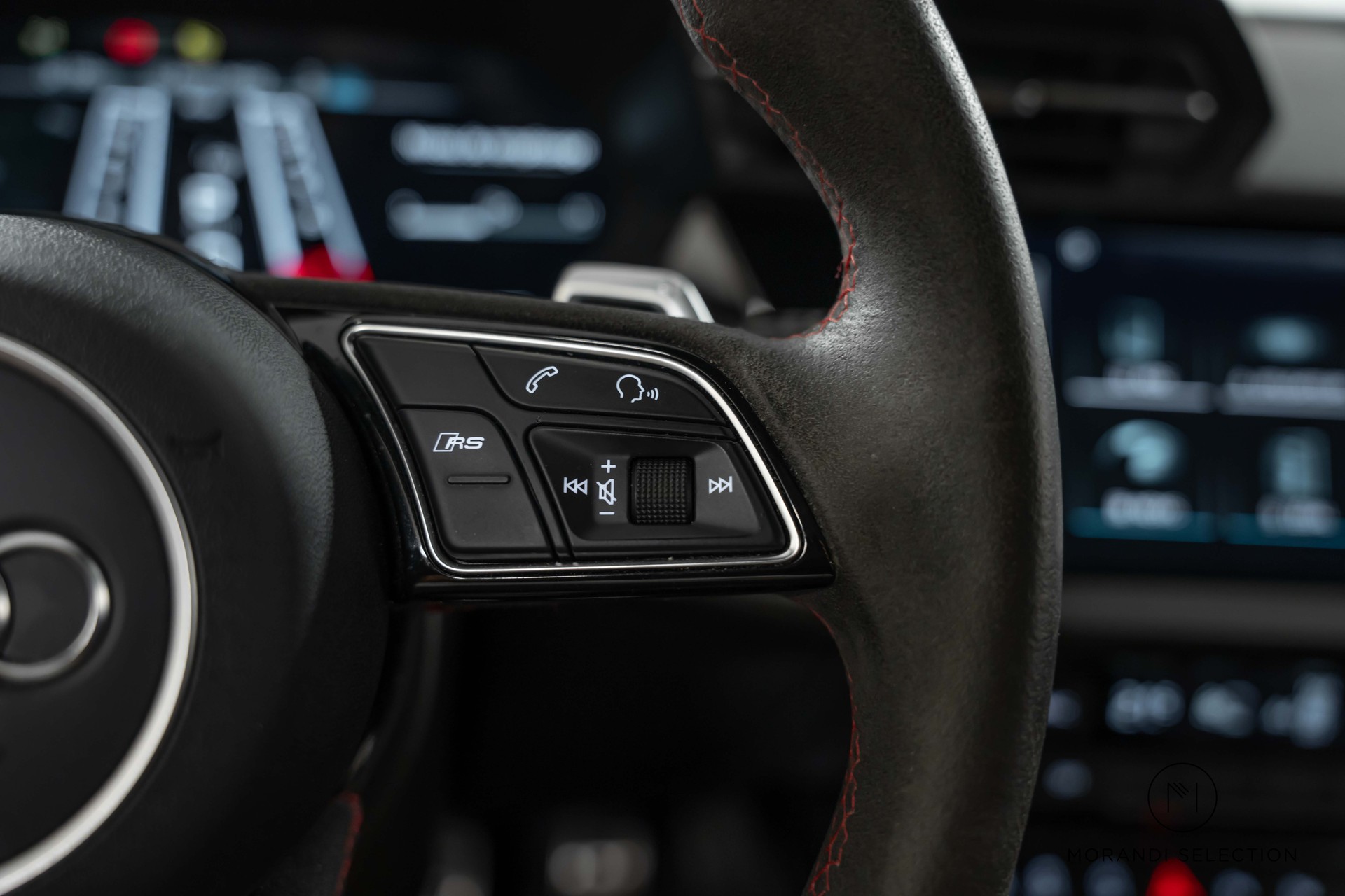 AUDI RS3 Sportback 2.5 TFSI quattro S-Tronic-image-26