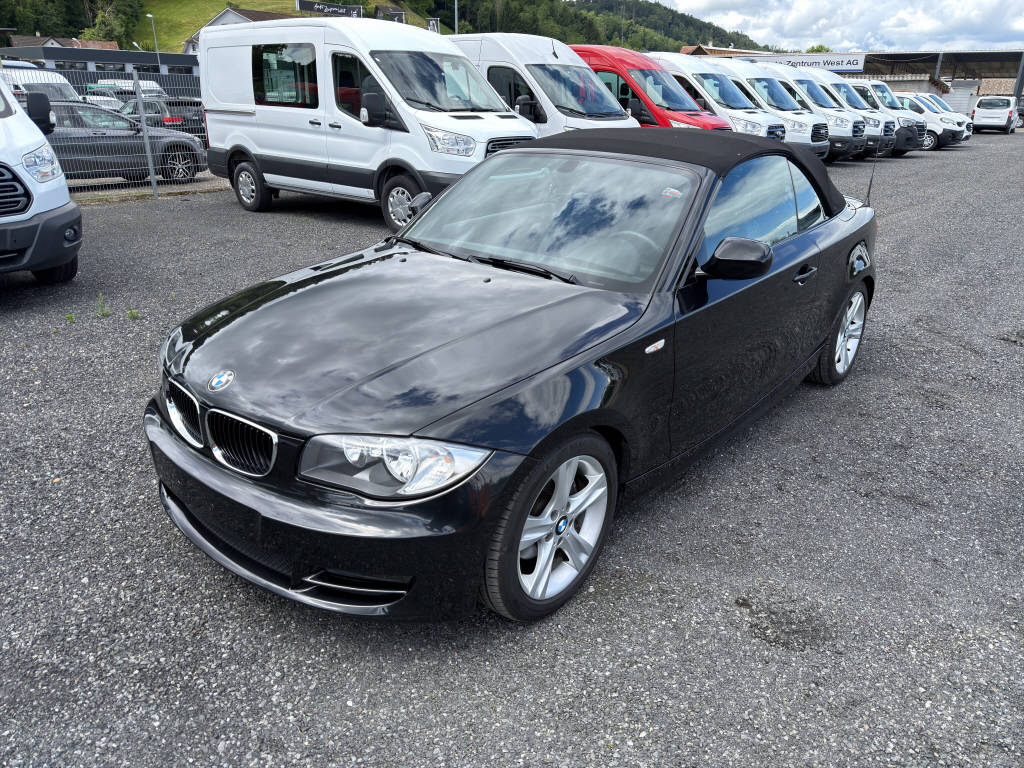 BMW 125i Cabrio-image-11