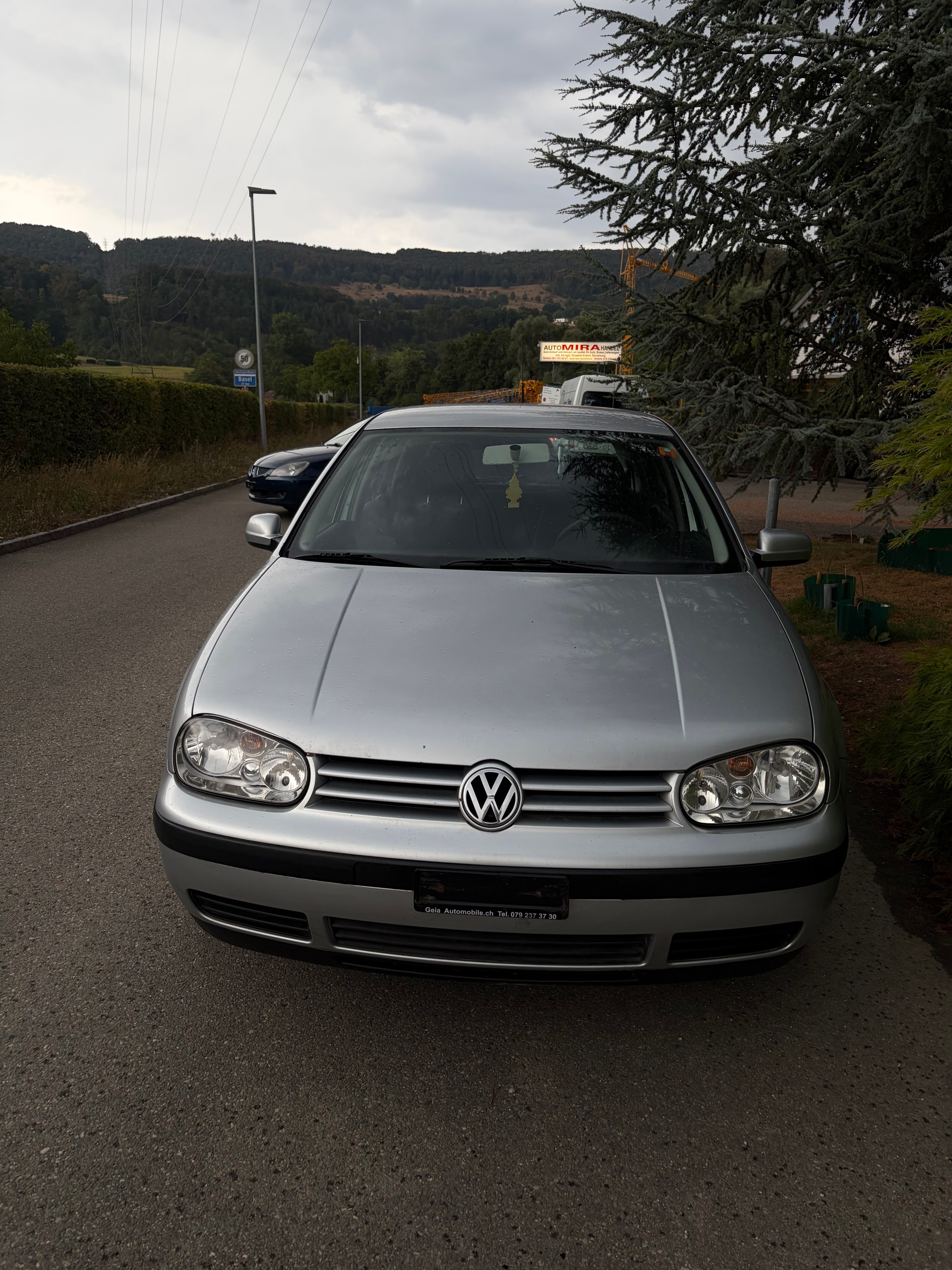 VW Golf 2.0 Comfortline 4Motion-image-6