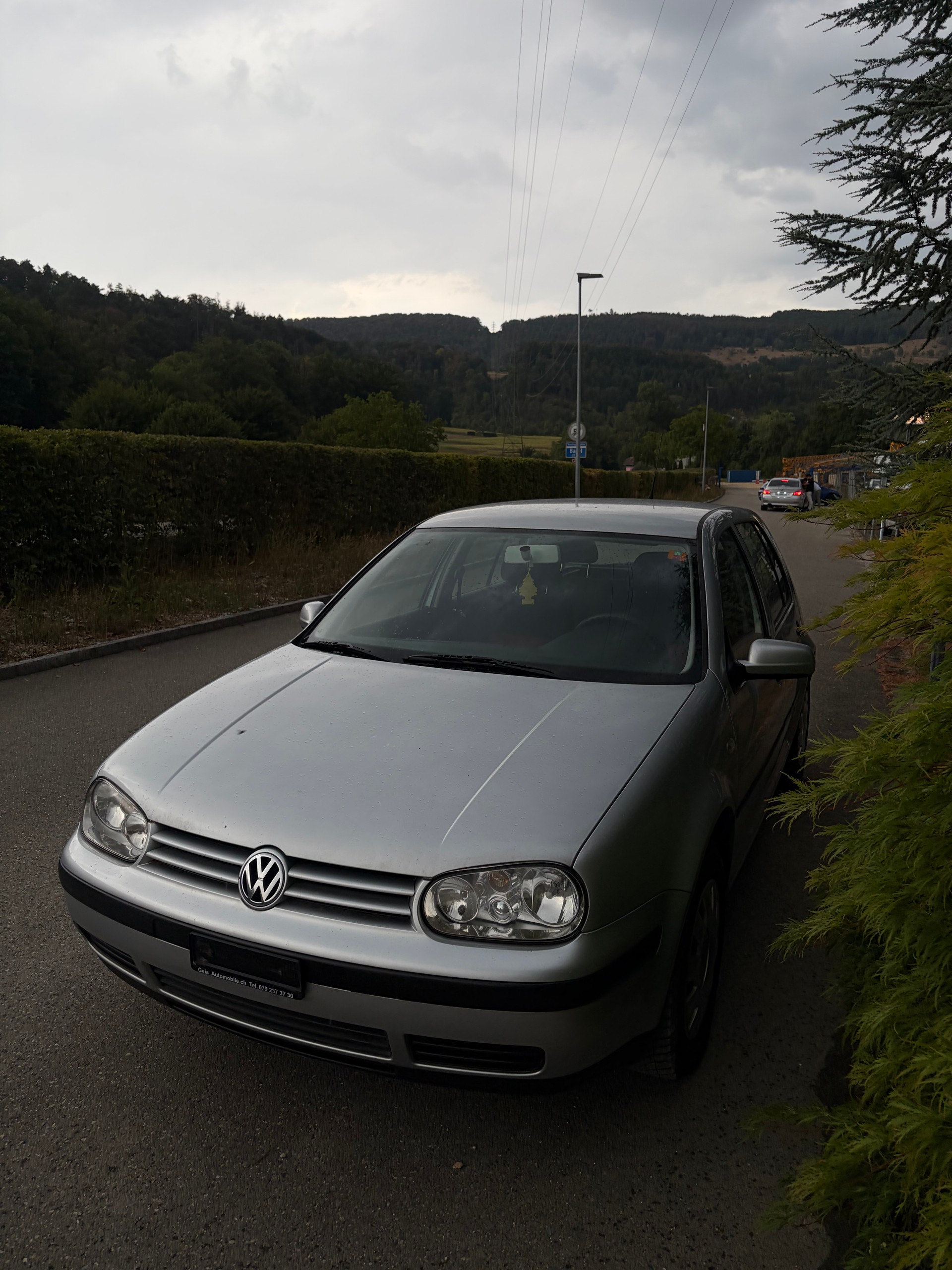 VW Golf 2.0 Comfortline 4Motion-image-4