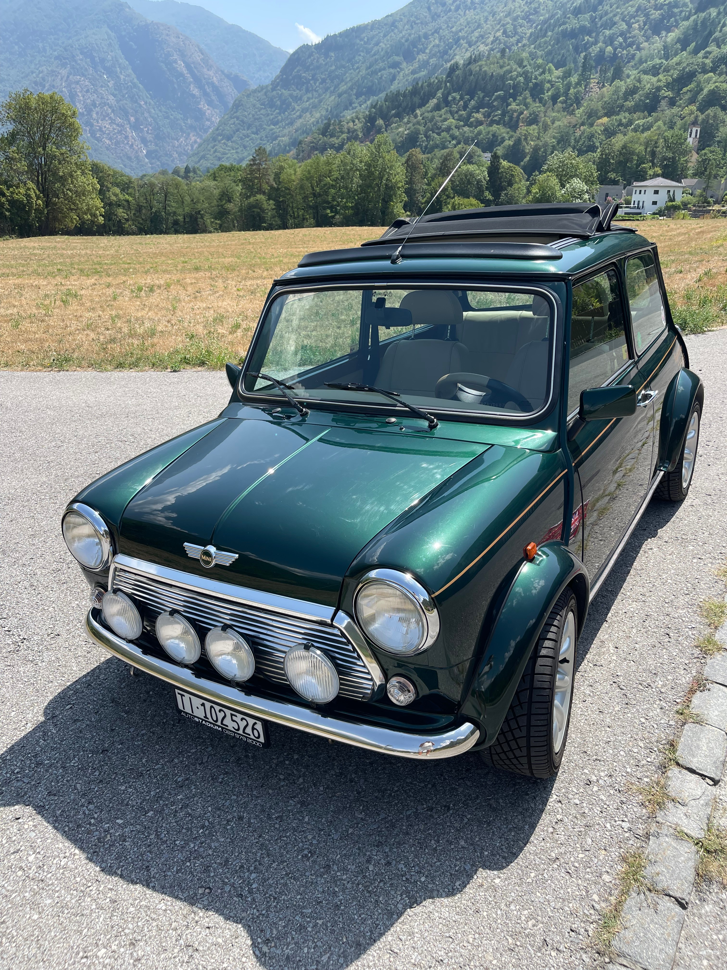 Car photo