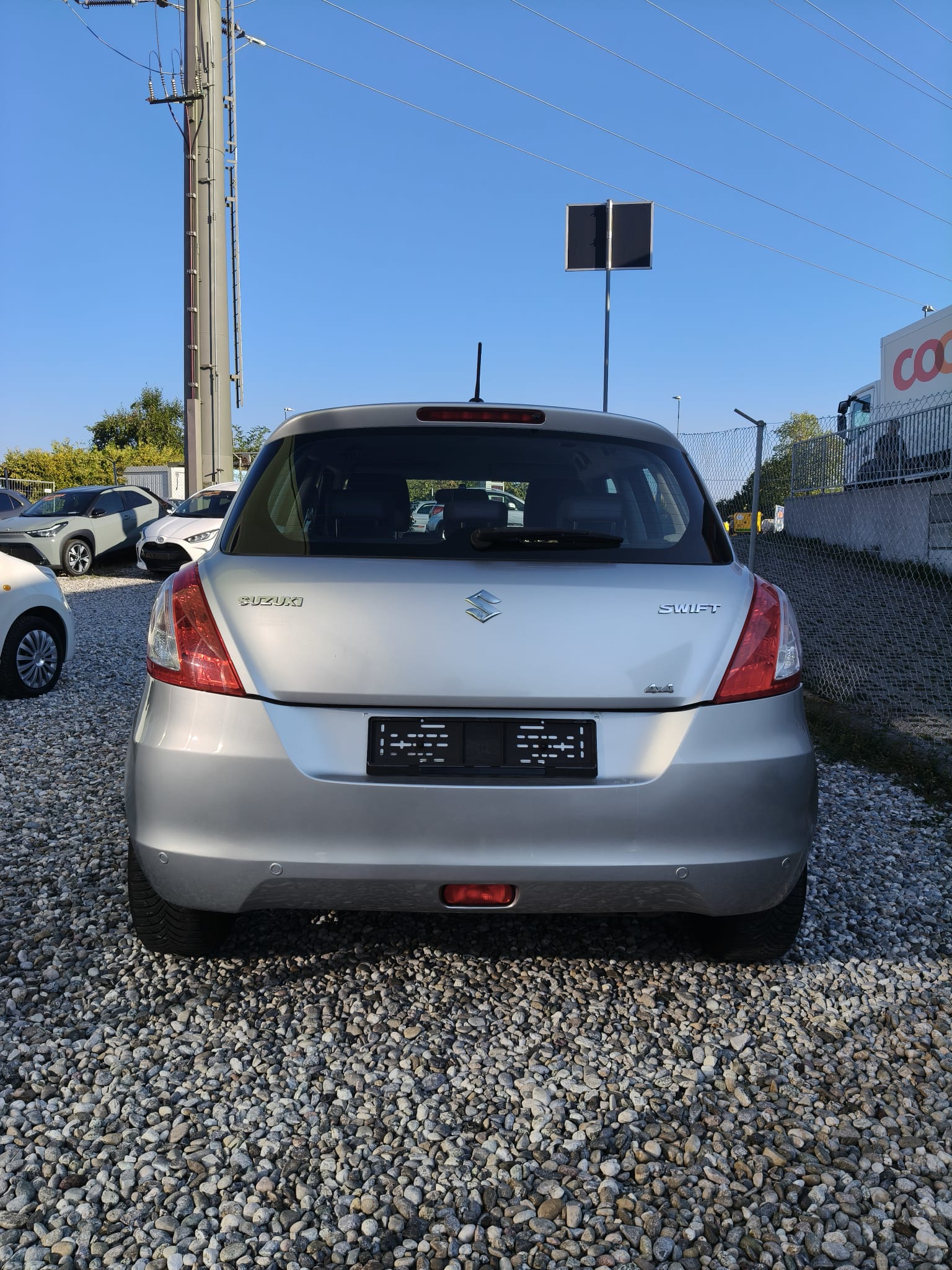 SUZUKI Swift 1.2i 16V GL 4x4-image-5