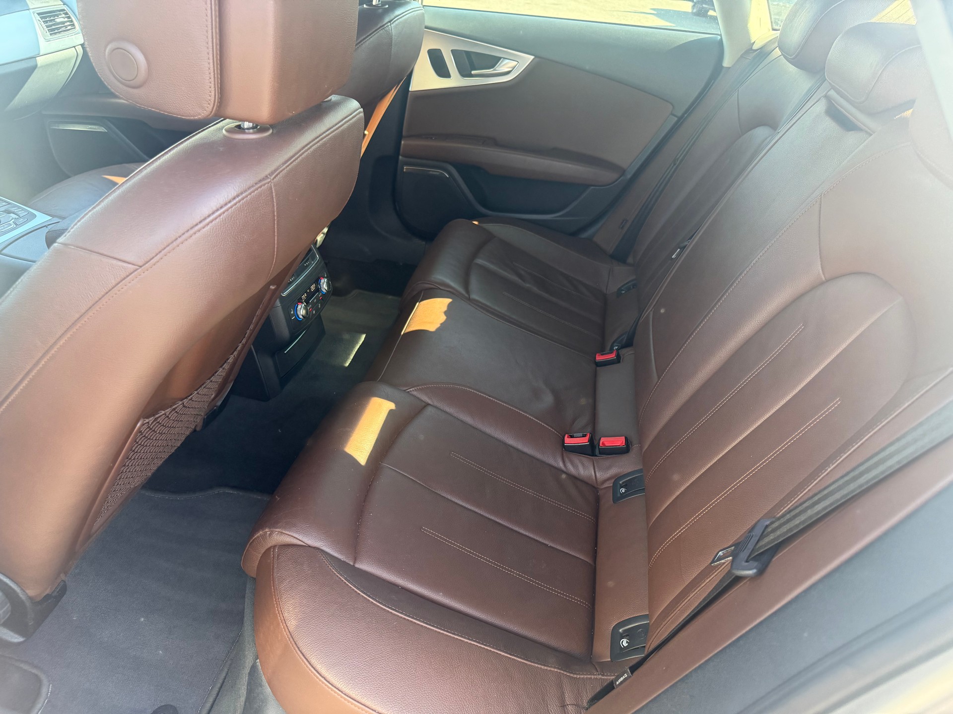 AUDI A7-image-6