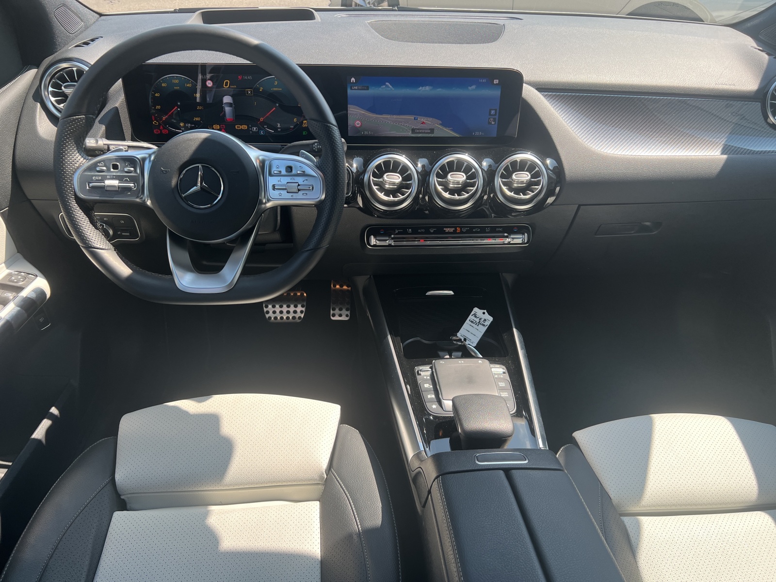 MERCEDES-BENZ B 220 d 4Matic AMG Line 8G-DCT-image-8