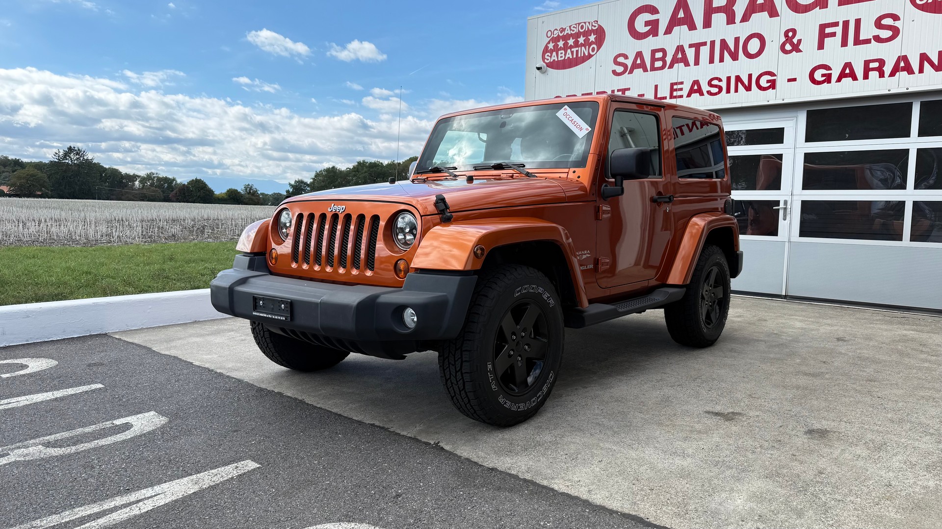 JEEP Wrangler 3.8 Sahara Automatic