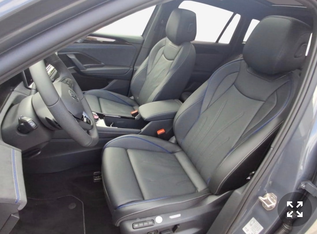 VW Tiguan 2.0 TDI SCR R-Line DSG 4motion | Leasing 499.- / 40000km/Jahr | ***Black Style Paket ***-image-11