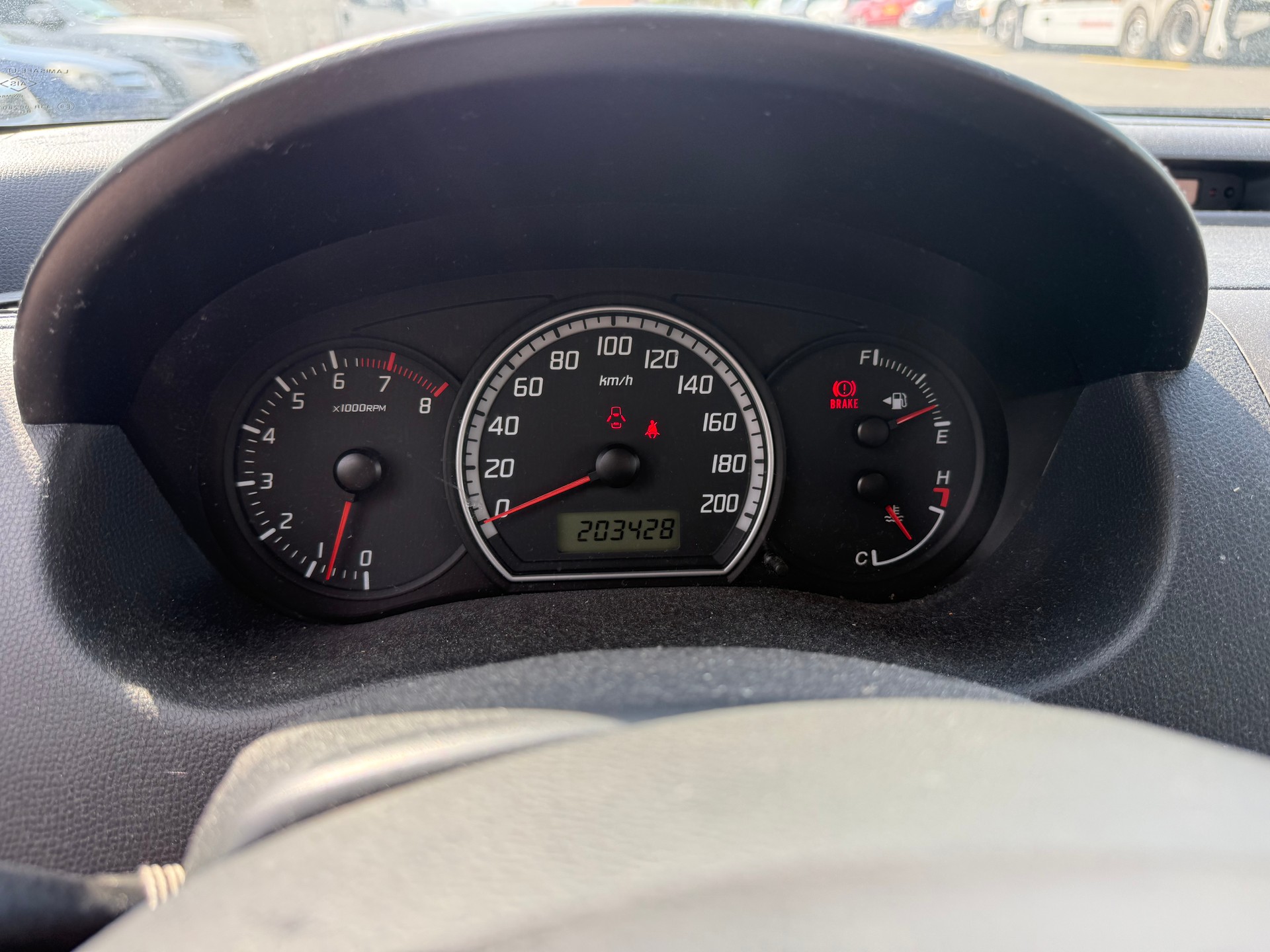 SUZUKI Swift 1.3i 16V GL Top 4x4-image-8