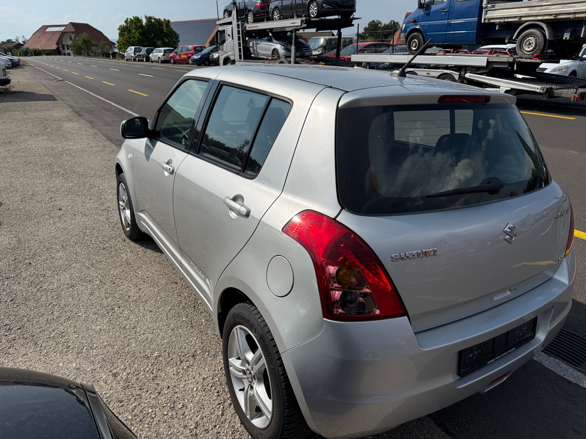 SUZUKI Swift 1.3i 16V GL Top 4x4-image-5