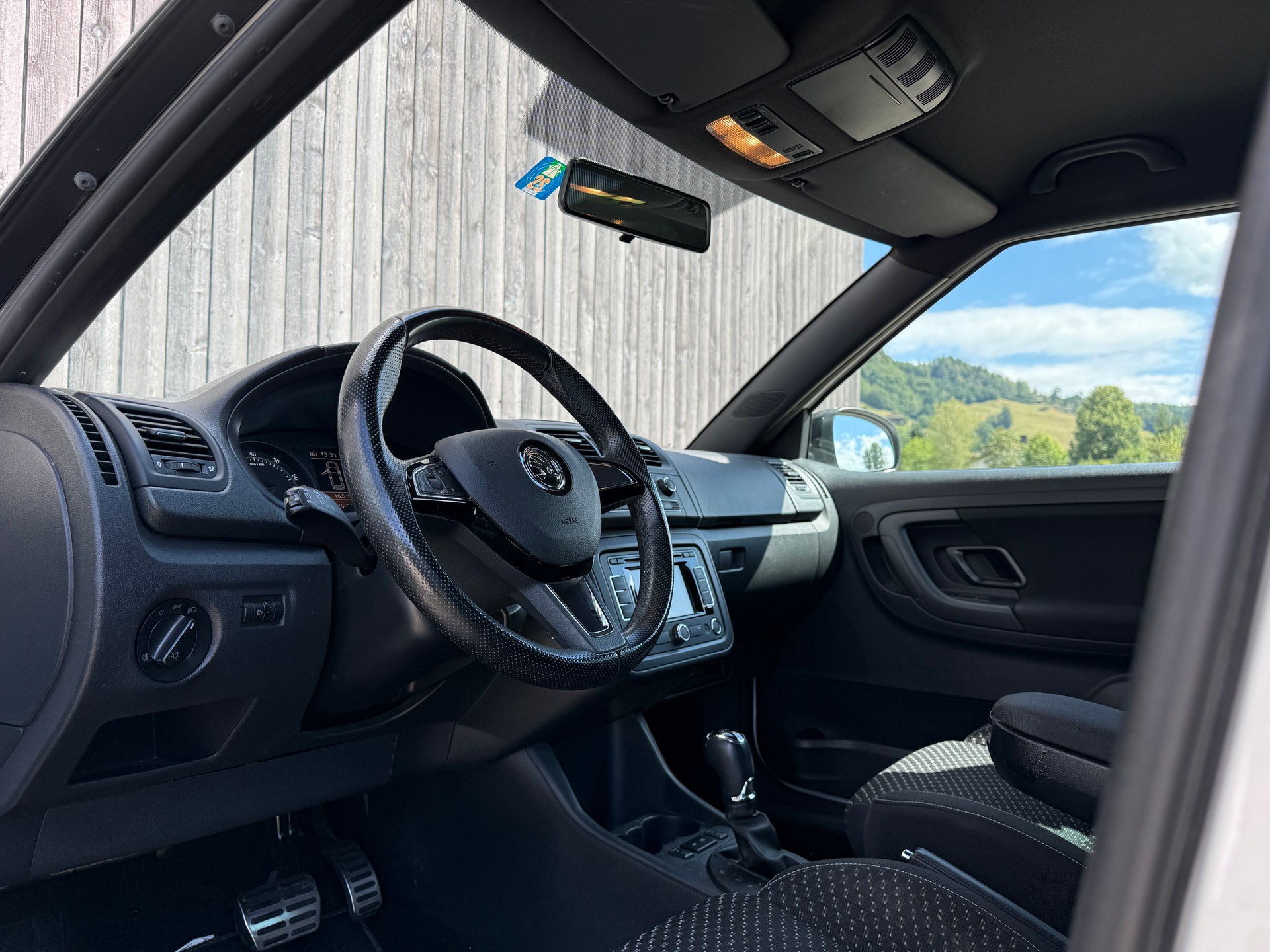 SKODA Fabia 1.4 TSI RS DSG-image-4