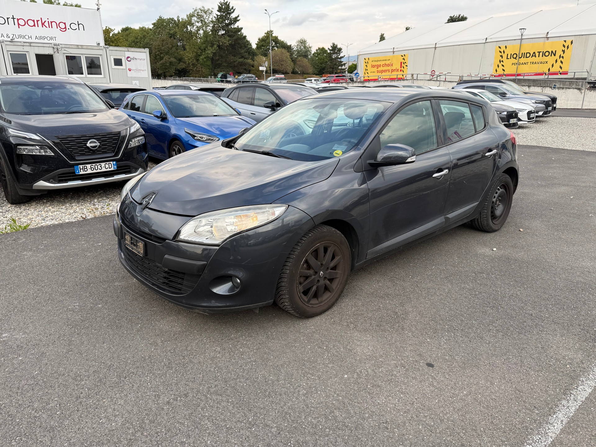 RENAULT Mégane 2.0 16V Expression CVT-image-1