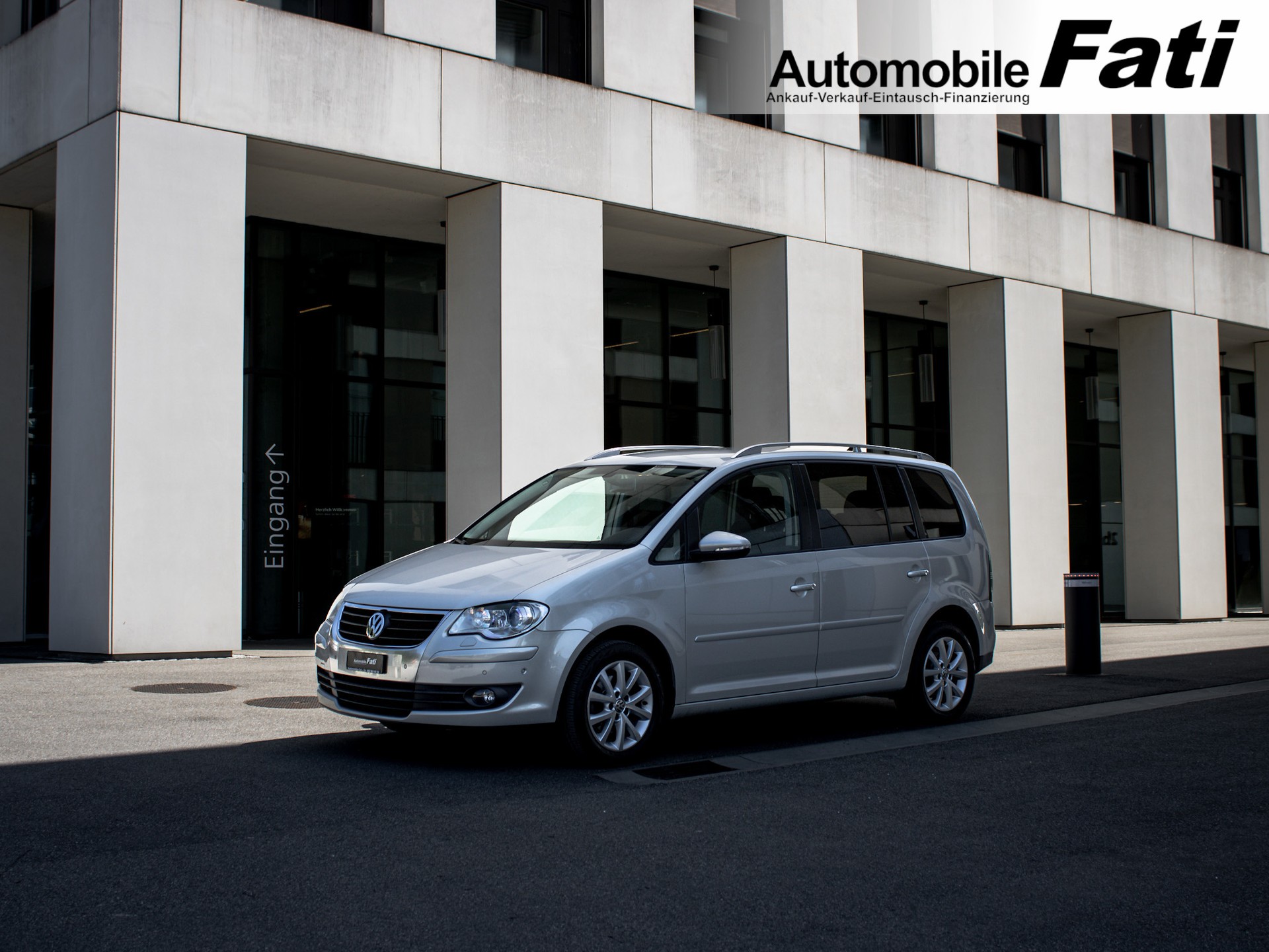 VW Touran 1.4 TSI Team DSG 7 Sitze-image-0