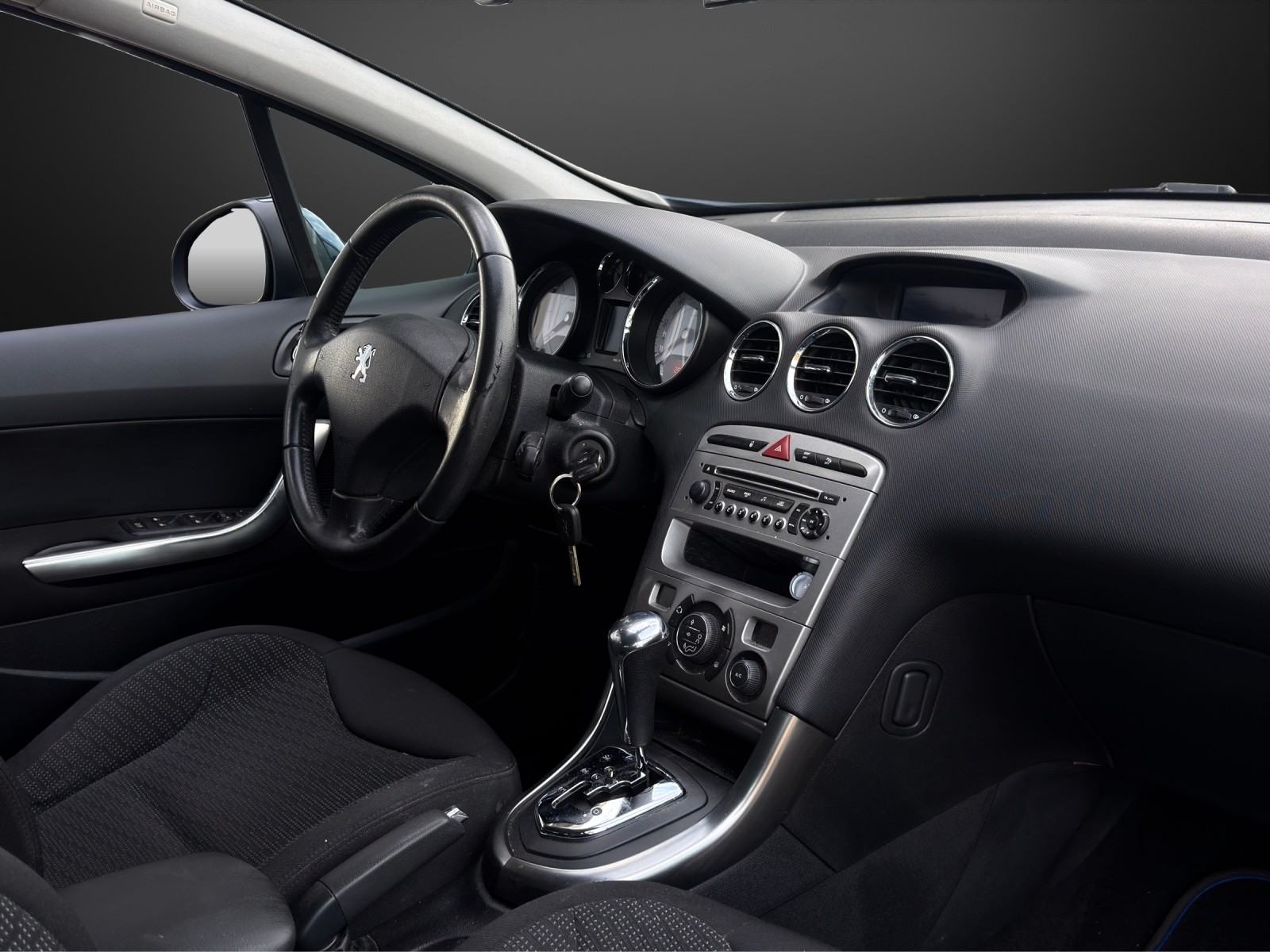 PEUGEOT 308 SW 2.0 HDI Sport Pack Automatic * 7-Plätzer *-image-9