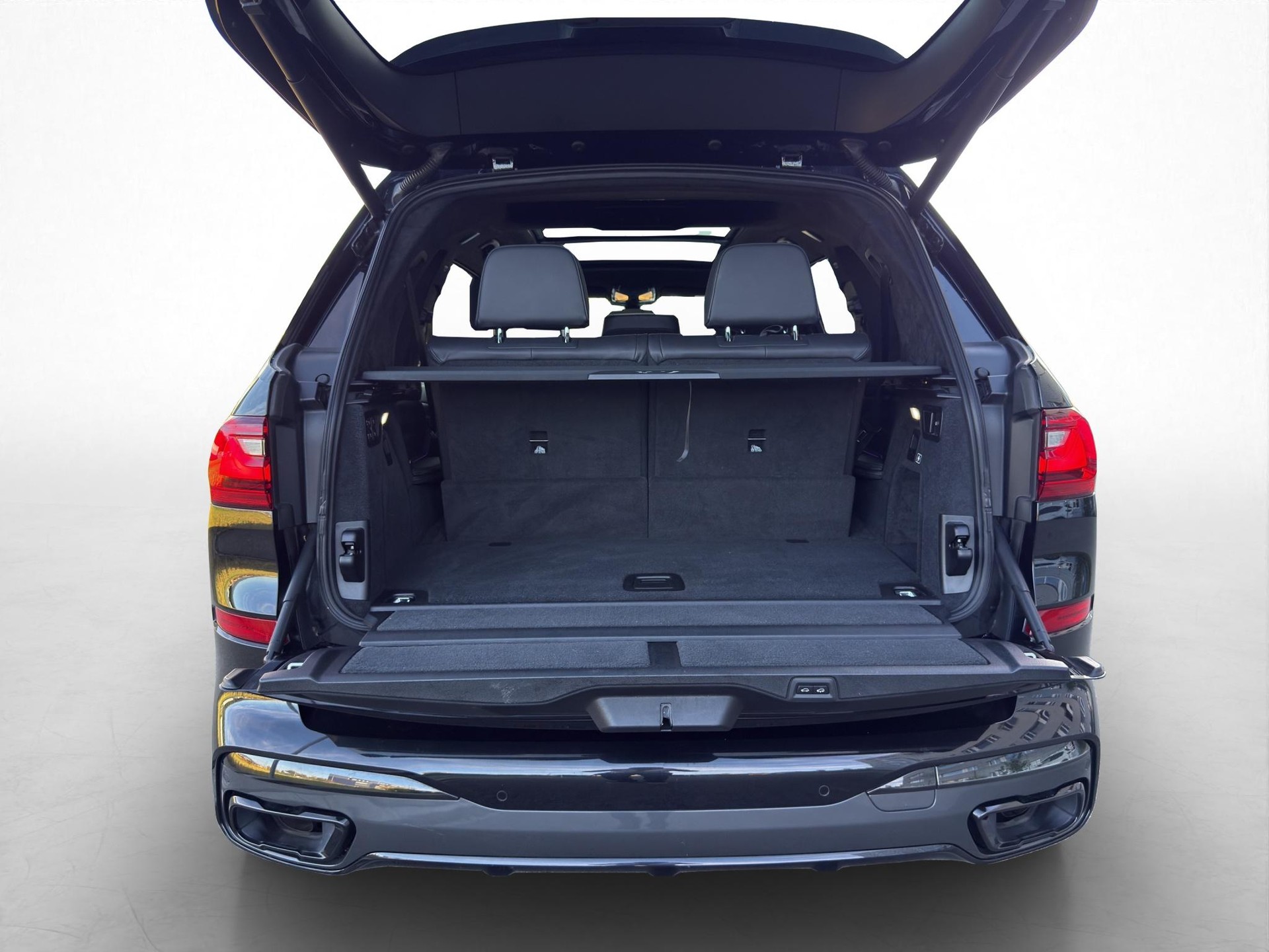 BMW X7 xDrive M50d Steptronic * Traumausstattung * 7 Plätzer * AHK *-image-8